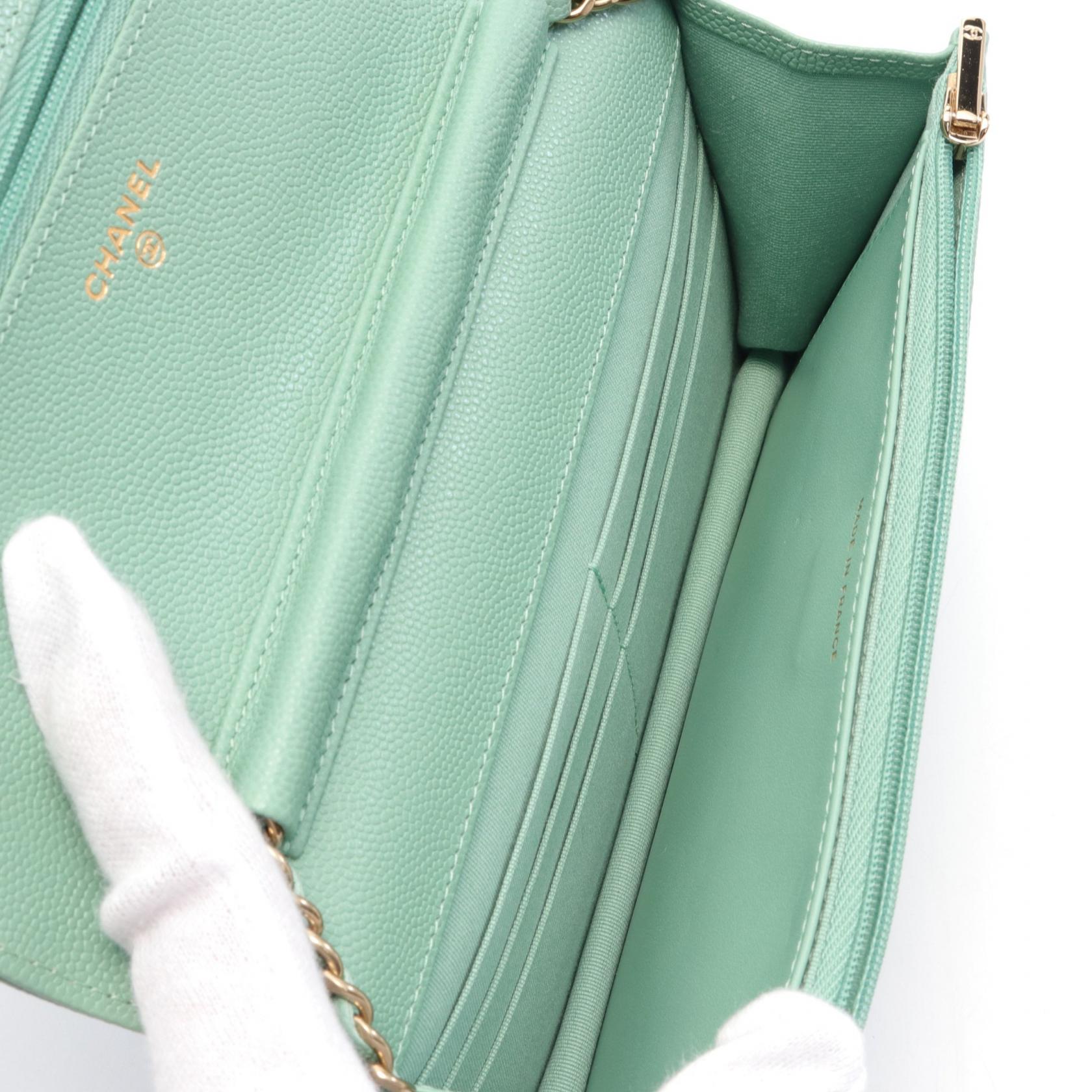 Top Quality Chanel Matelasse Leather Shoulder Bag Green