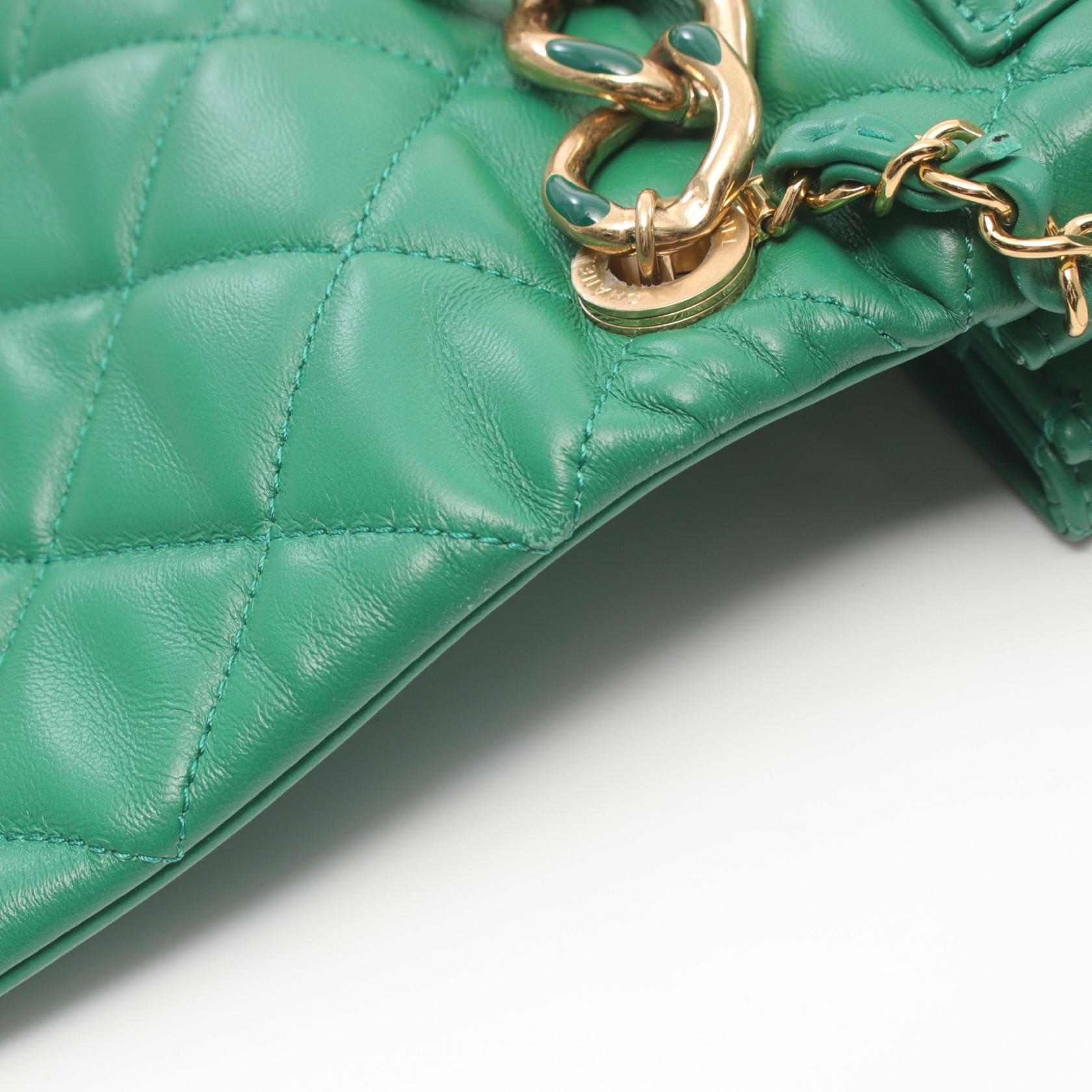 Top Quality Chanel Lambskin Matelasse Shoulder Bag