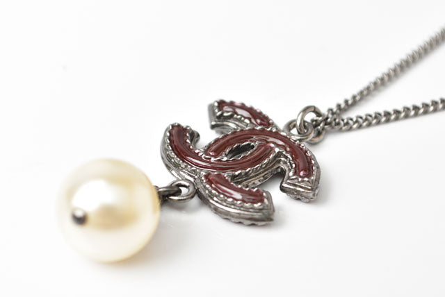 Top Quality Chanel 2way Necklace/Pendant with Coco Mark and Pearl Motif