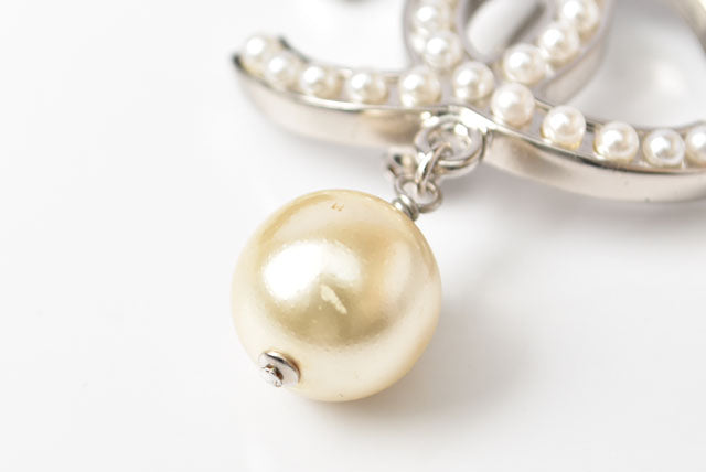 Top Quality Chanel Brooch with Rhinestones and Faux Pearls. Silver