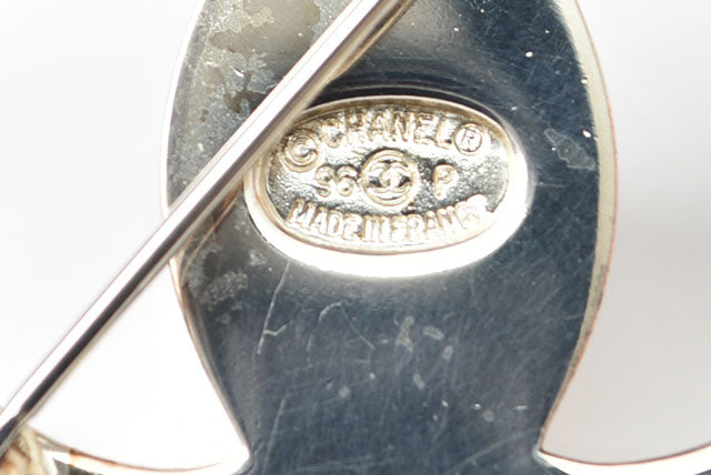 Top Quality Chanel Metal Brooch Pin Silver