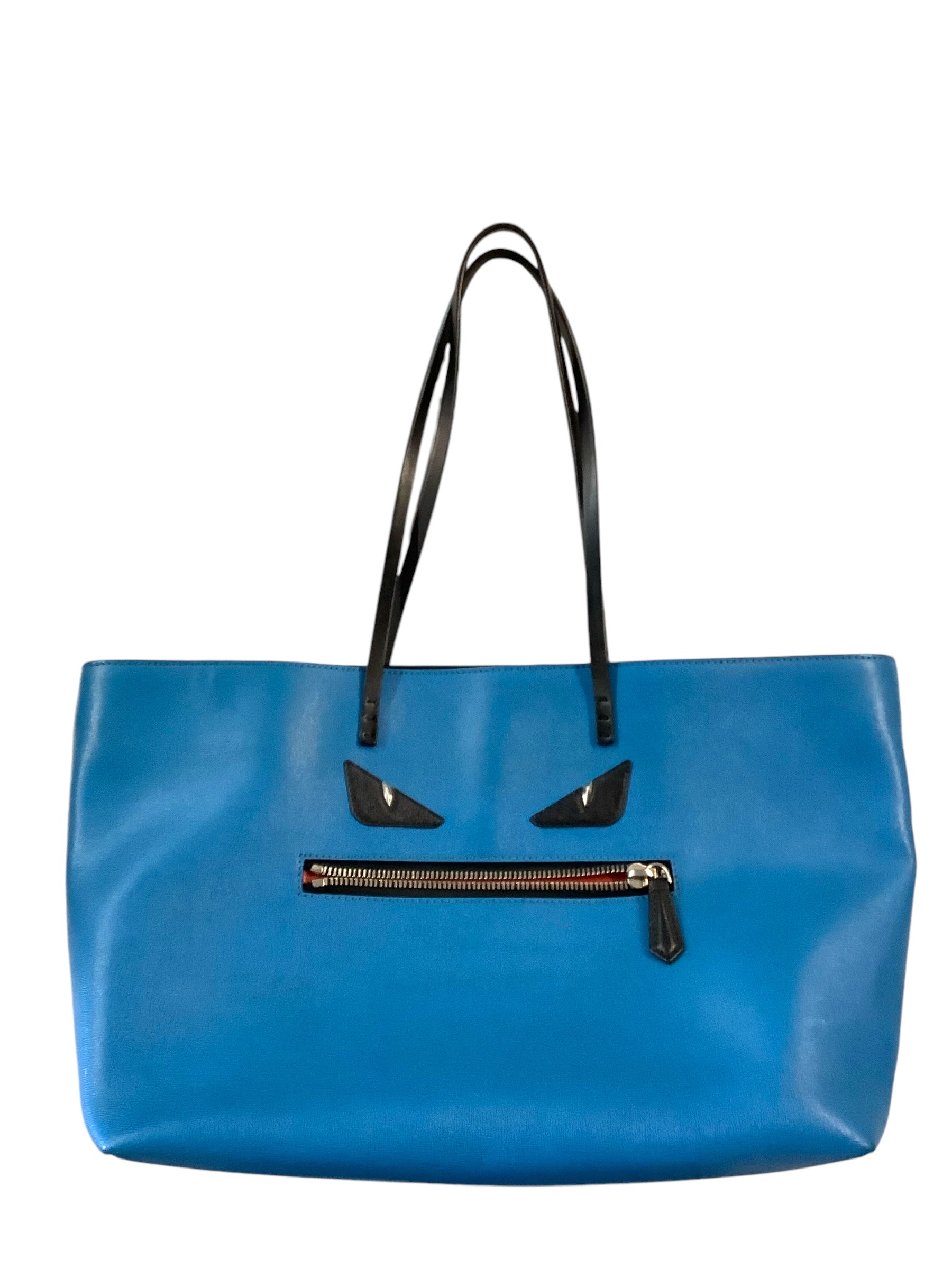 Handbag Luxury Designer By Fendi. Size: Large