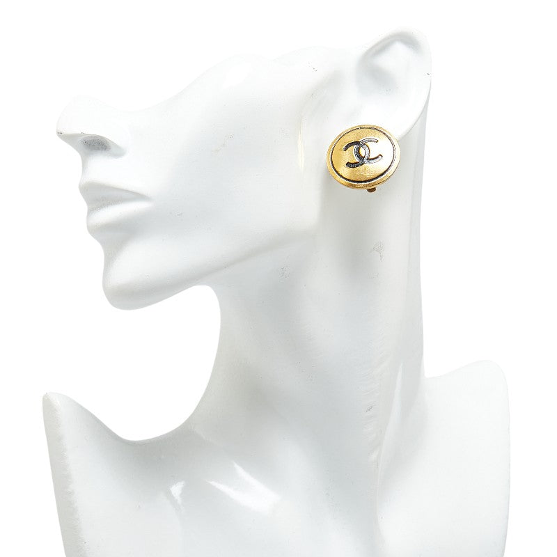 Top Quality Chanel Vintage Coco Mark Button Motif Clip-On Earrings Gold Plated