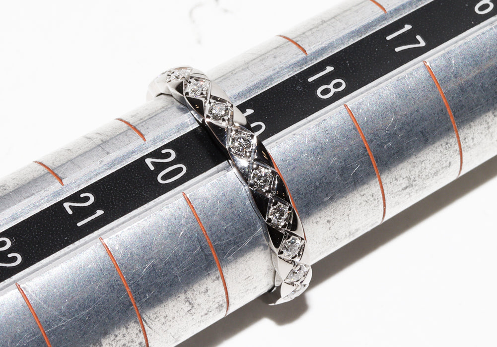 Top Quality Chanel K18WG Diamond Coco Crush Ring Mini Model J11871