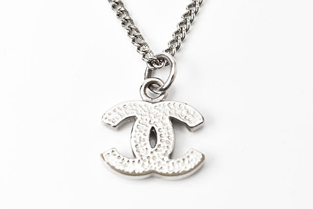 Top Quality Chanel Necklace/Pendant Coco Mark CC Rhinestone Silver/White
