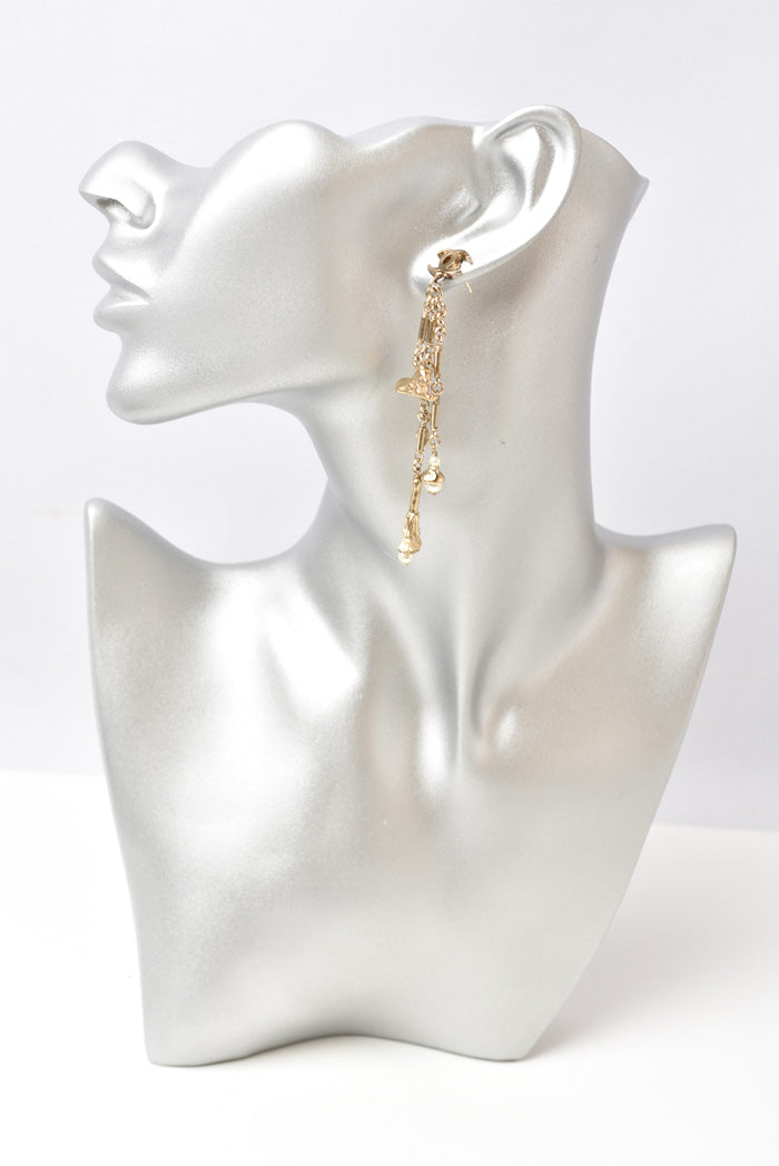 Top Quality Chanel Swing Earrings Sphinx Dress Pearl Motif Gold