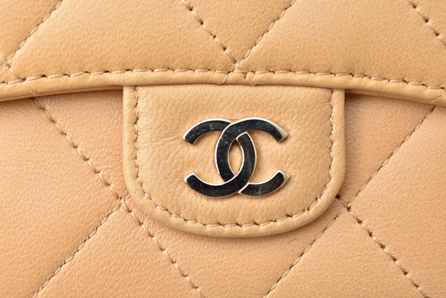 Top Quality Chanel Lambskin Trifold Wallet A82288 Beige/Silver