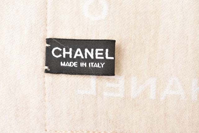 Top Quality Chanel Reversible Wool Silk Blanket