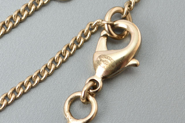 Top Quality Chanel Coco Mark Pearl Motif Necklace Pendant