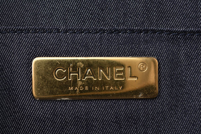 Top Quality Chanel Leather Belt Bag Chain Pouch