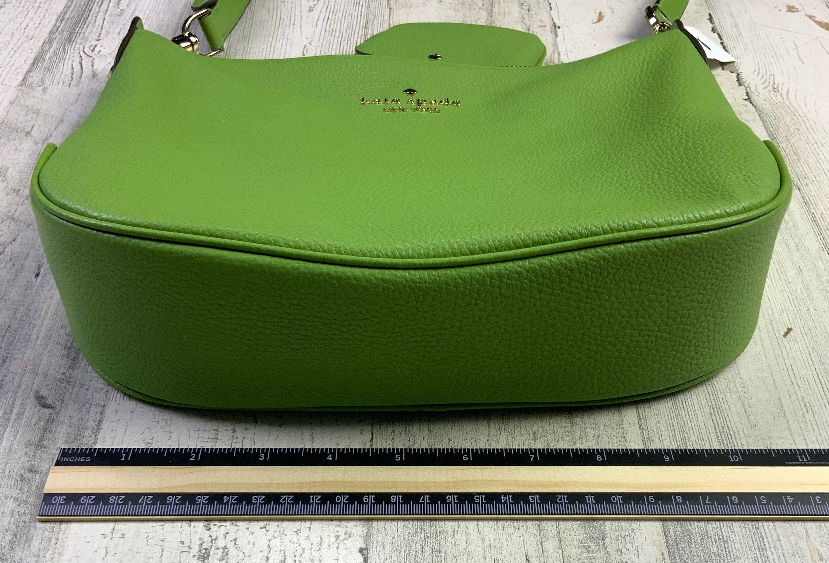 Crossbody Designer By Kate Spade. Size: Medium