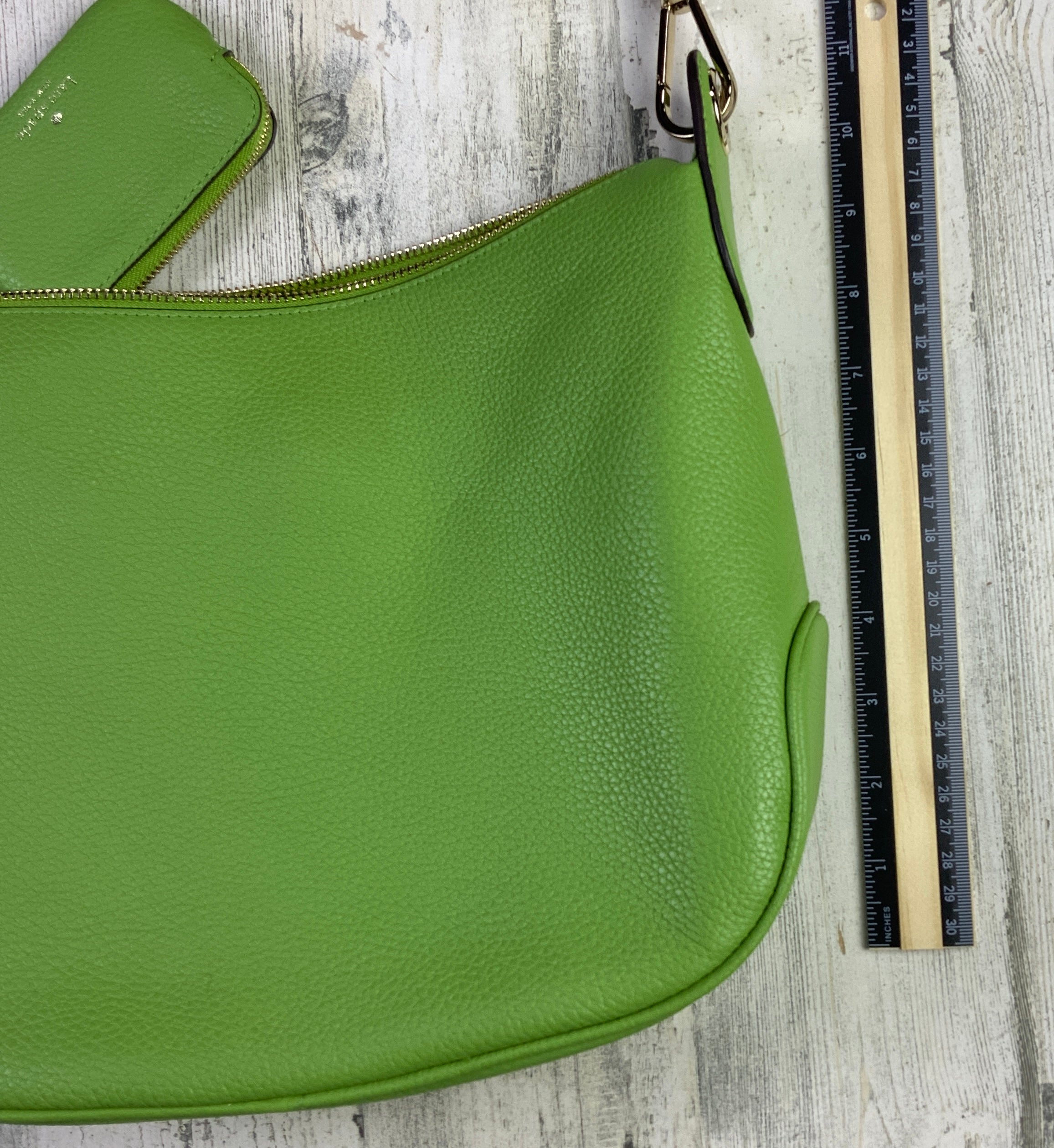 Crossbody Designer By Kate Spade. Size: Medium