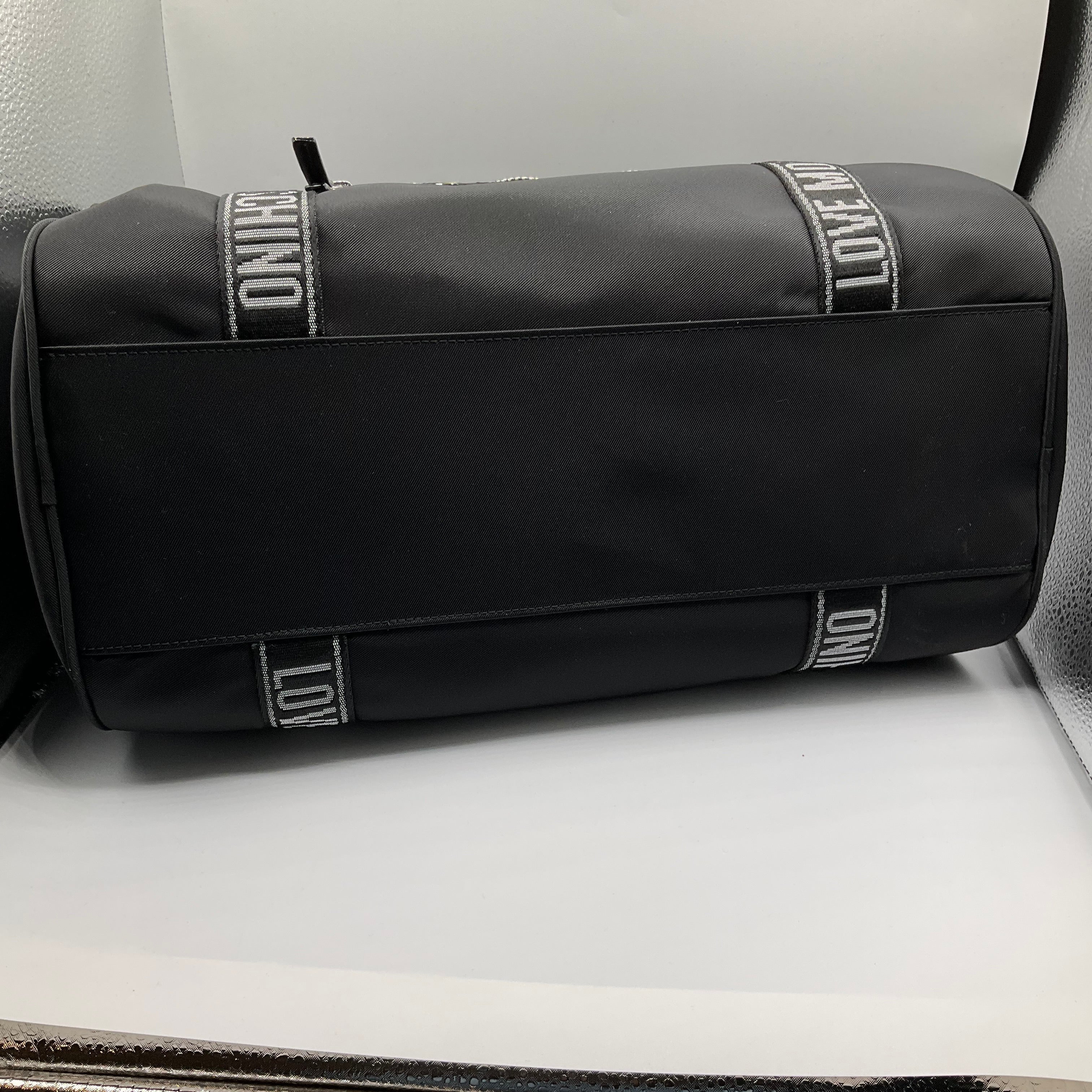 Duffle And Weekender By Love Moschino. Size: Medium