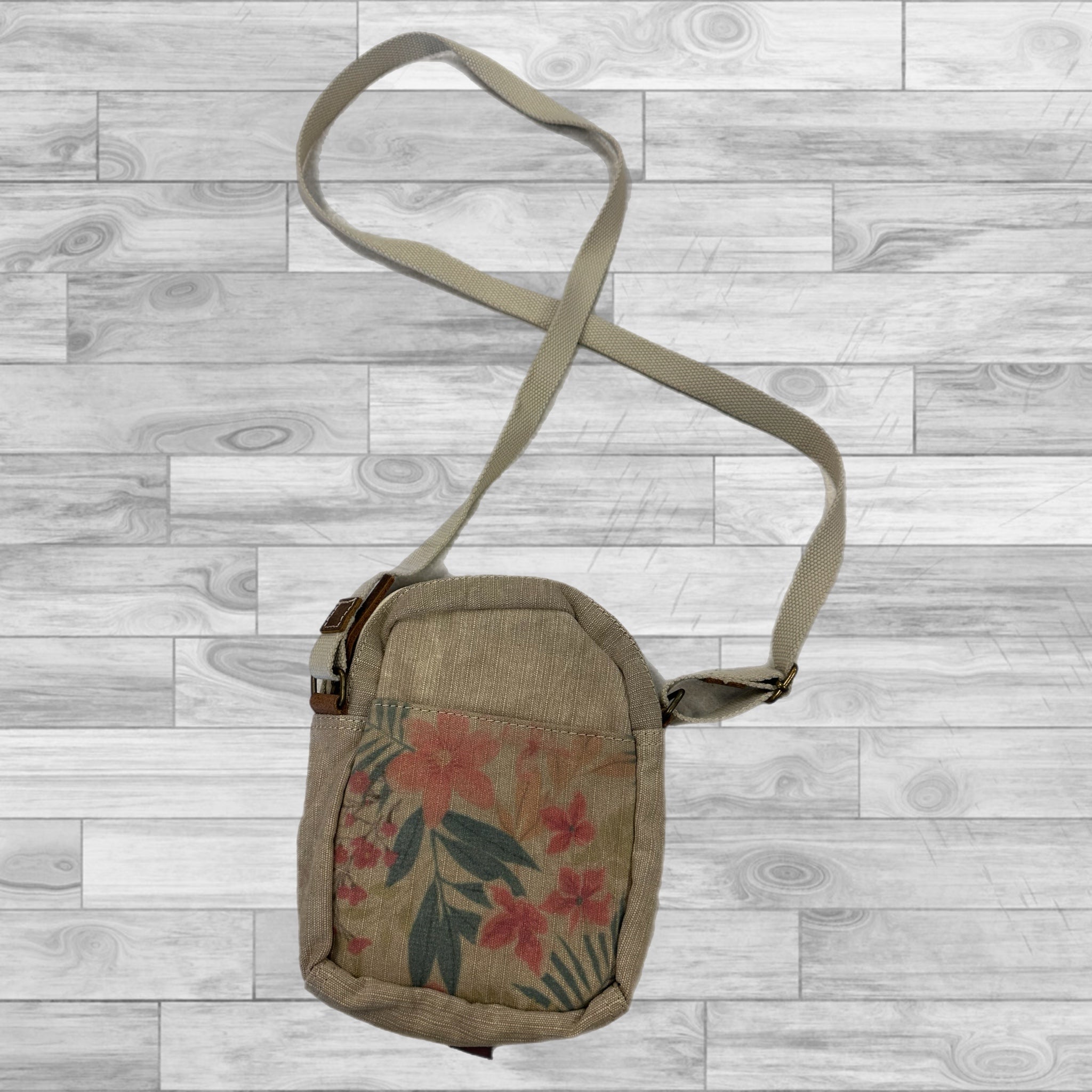 Crossbody By Clothes Mentor. Size: Small