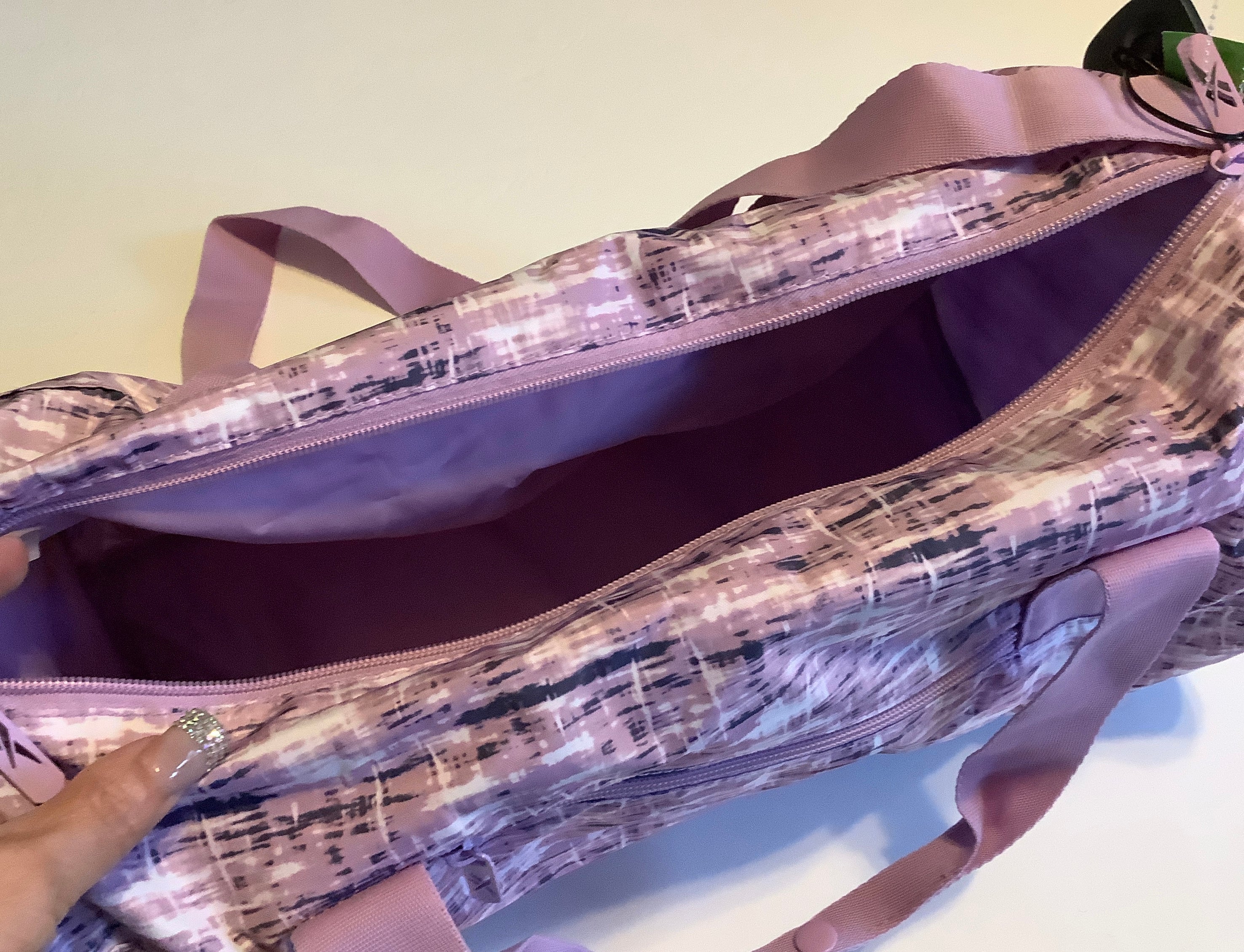 Duffle And Weekender By Reebok. Size: Medium
