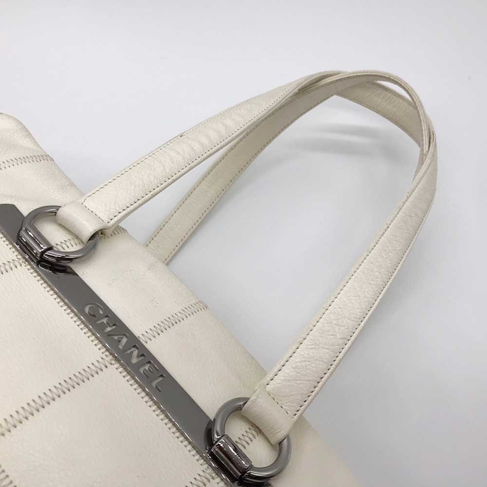 Top Quality Chanel Leather Boston Bag White Chocolate Bar
