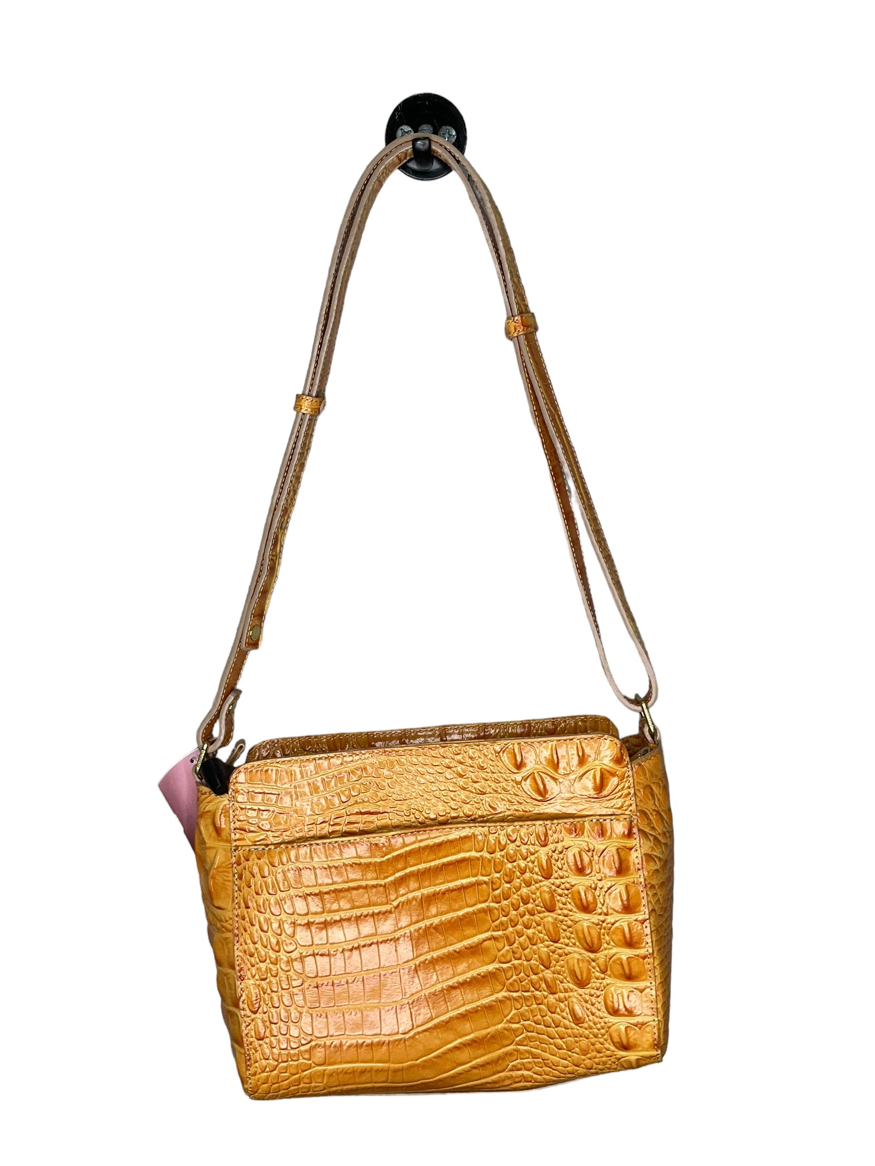 Handbag Designer By Brahmin. Size: Medium