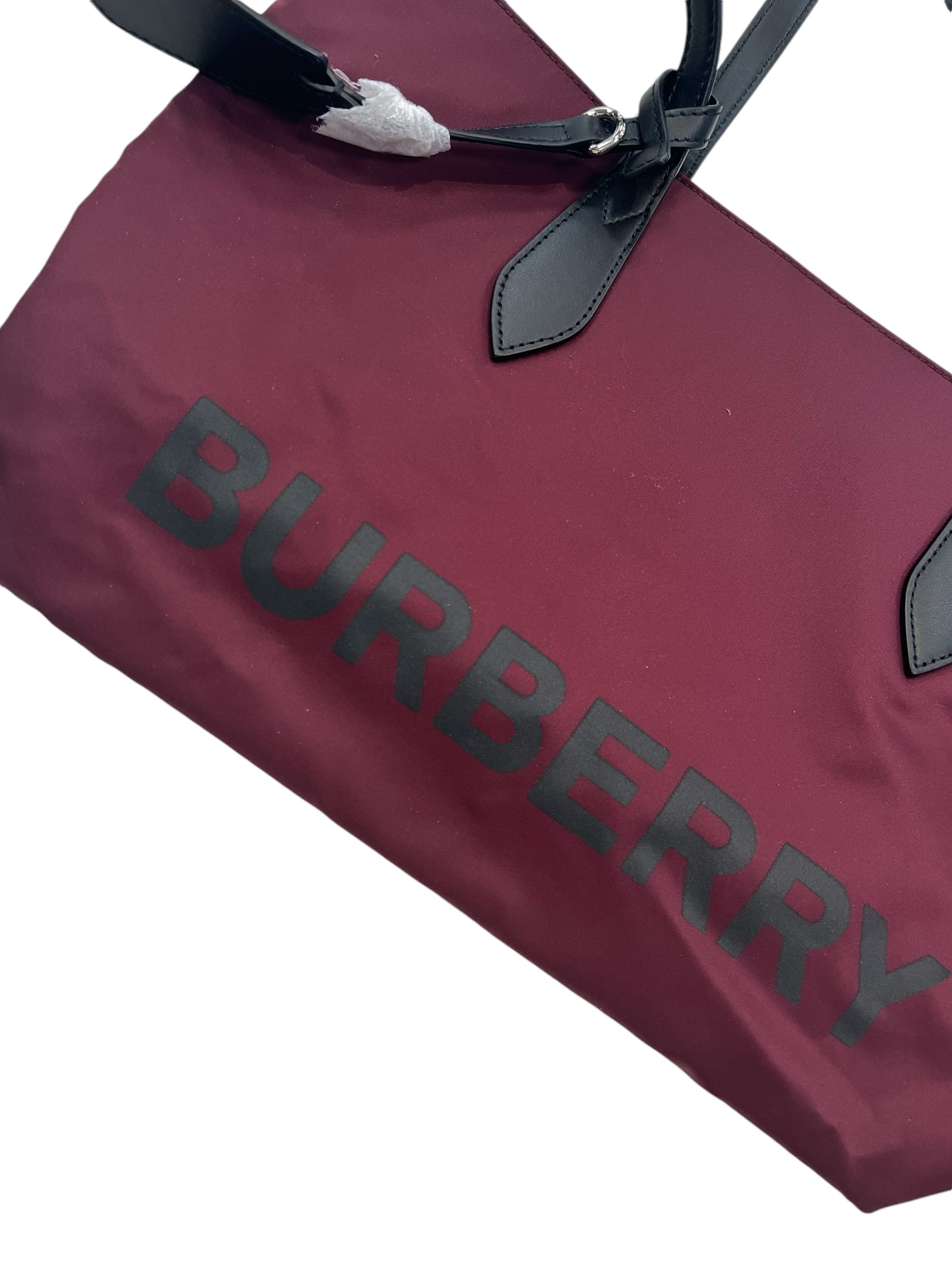 Tote Luxury Designer By Burberry. Size: Medium
