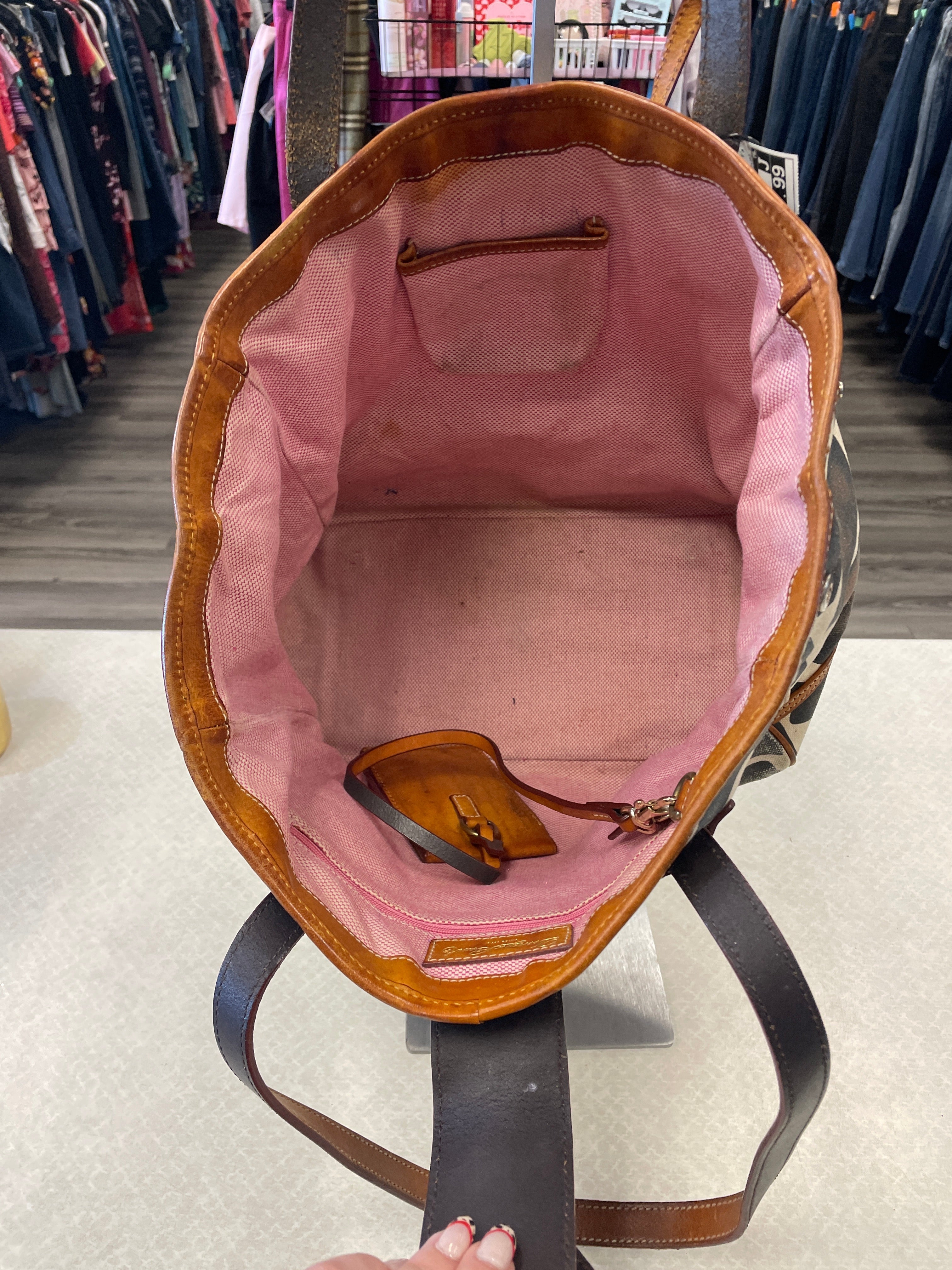 Handbag Designer By Dooney And Bourke. Size: Large