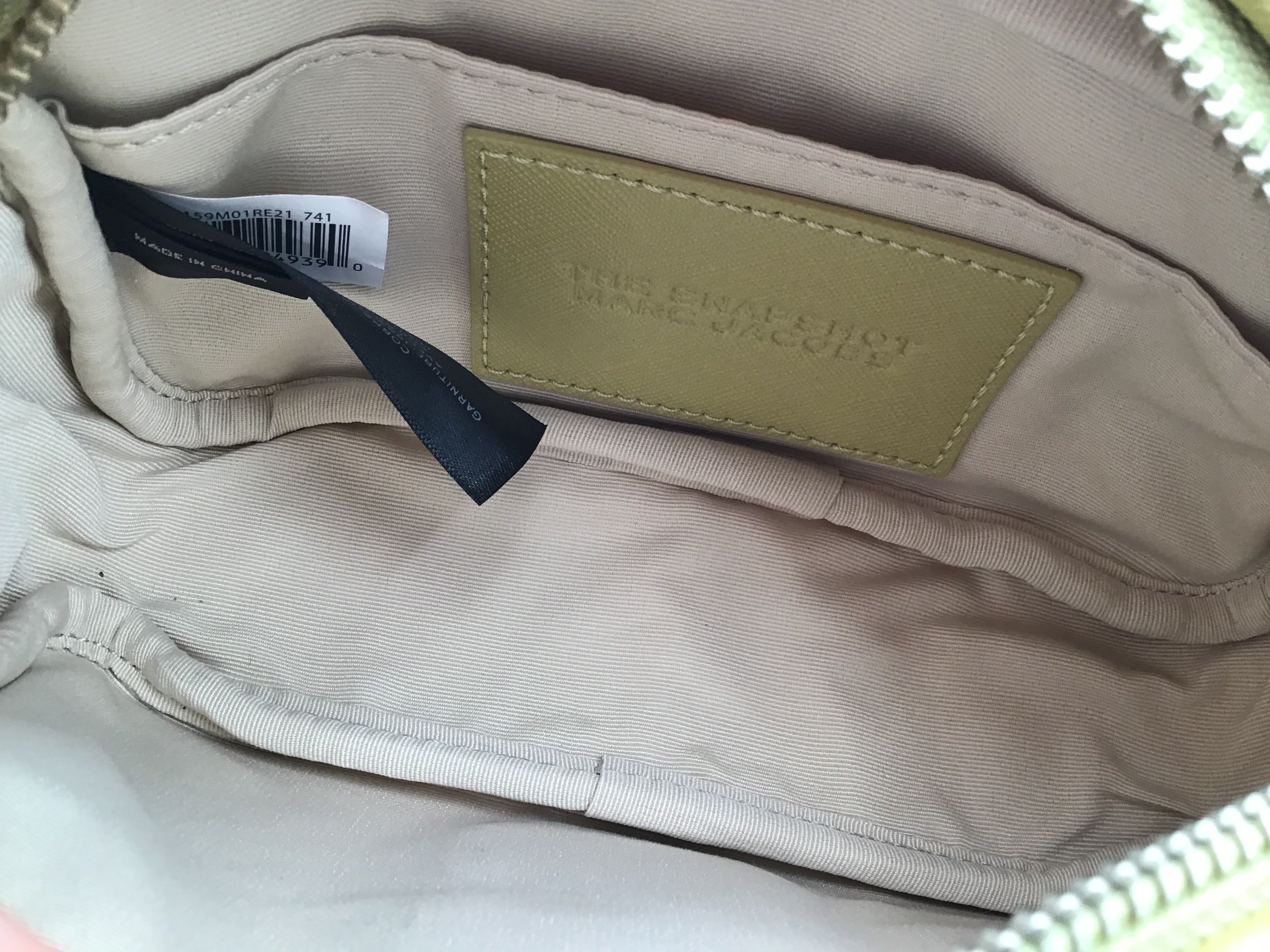 Handbag Designer Marc Jacobs. Size Medium