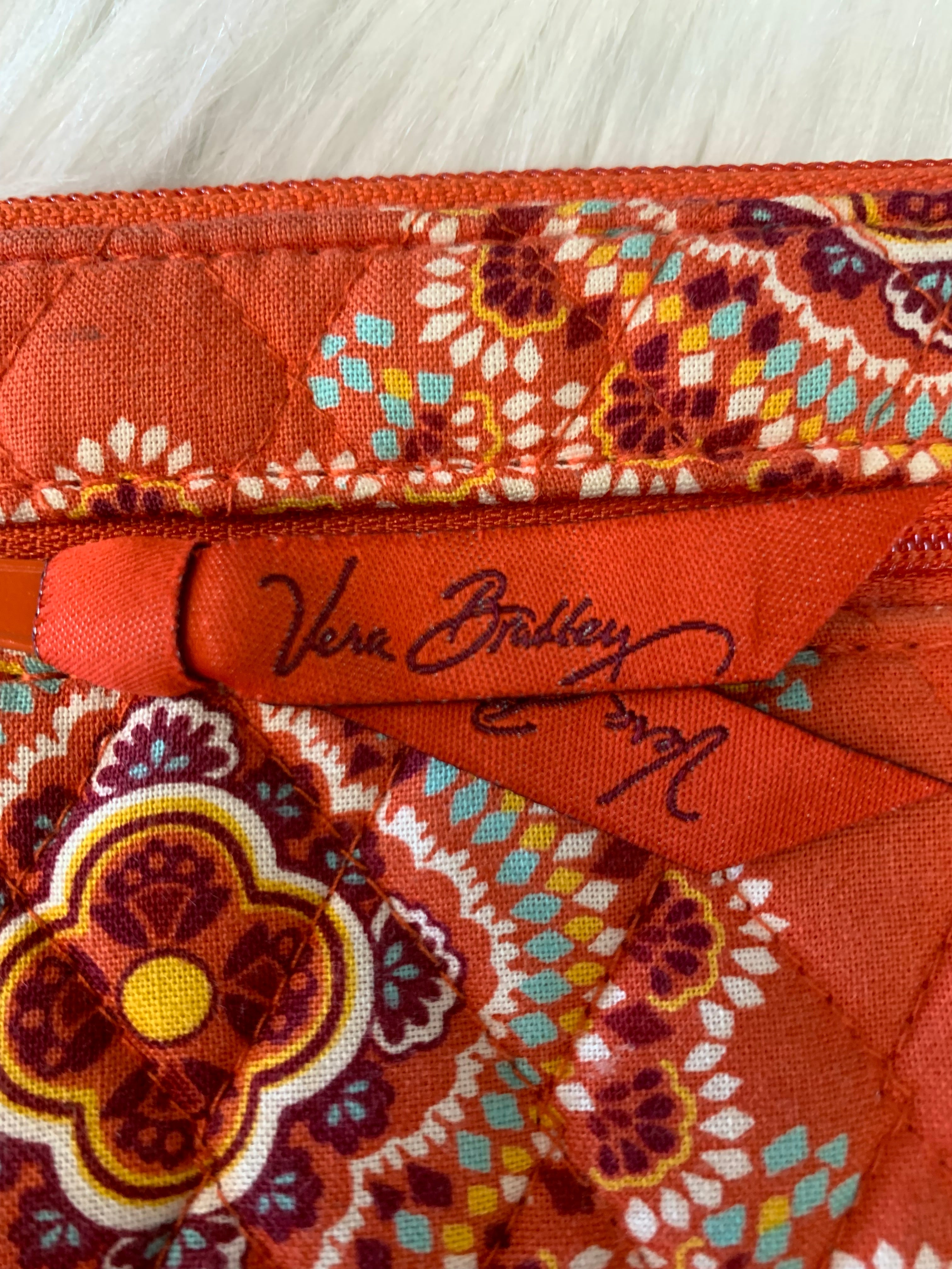 Wallet By Vera Bradley. Size: Large