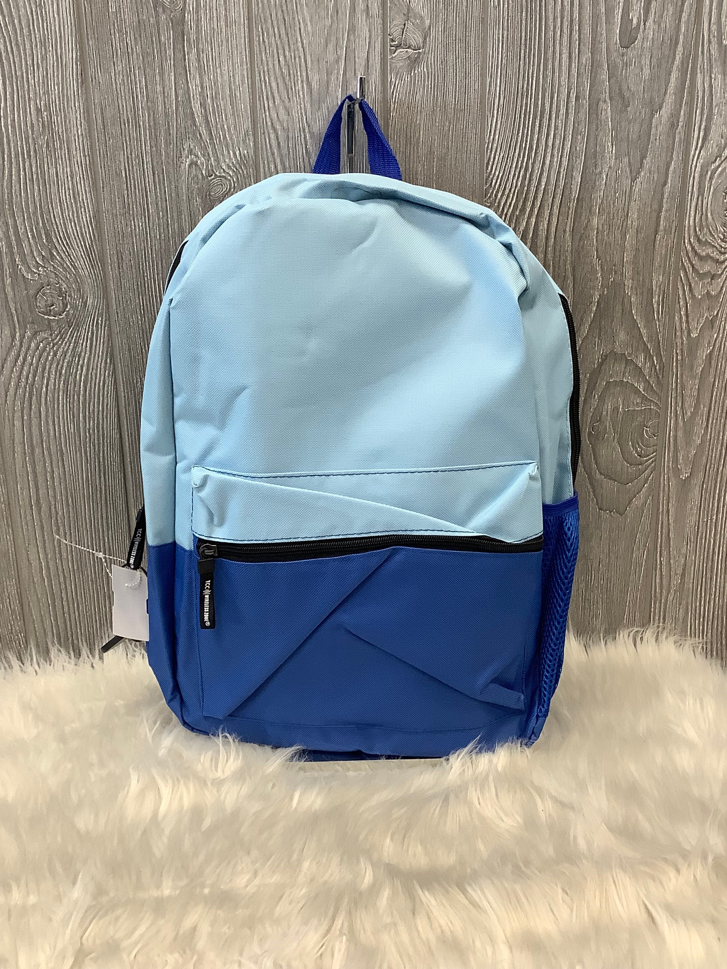 Backpack By Cmf. Size: Large