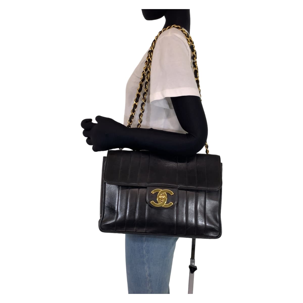Top Quality Chanel Vintage Mademoiselle Lambskin Shoulder Bag