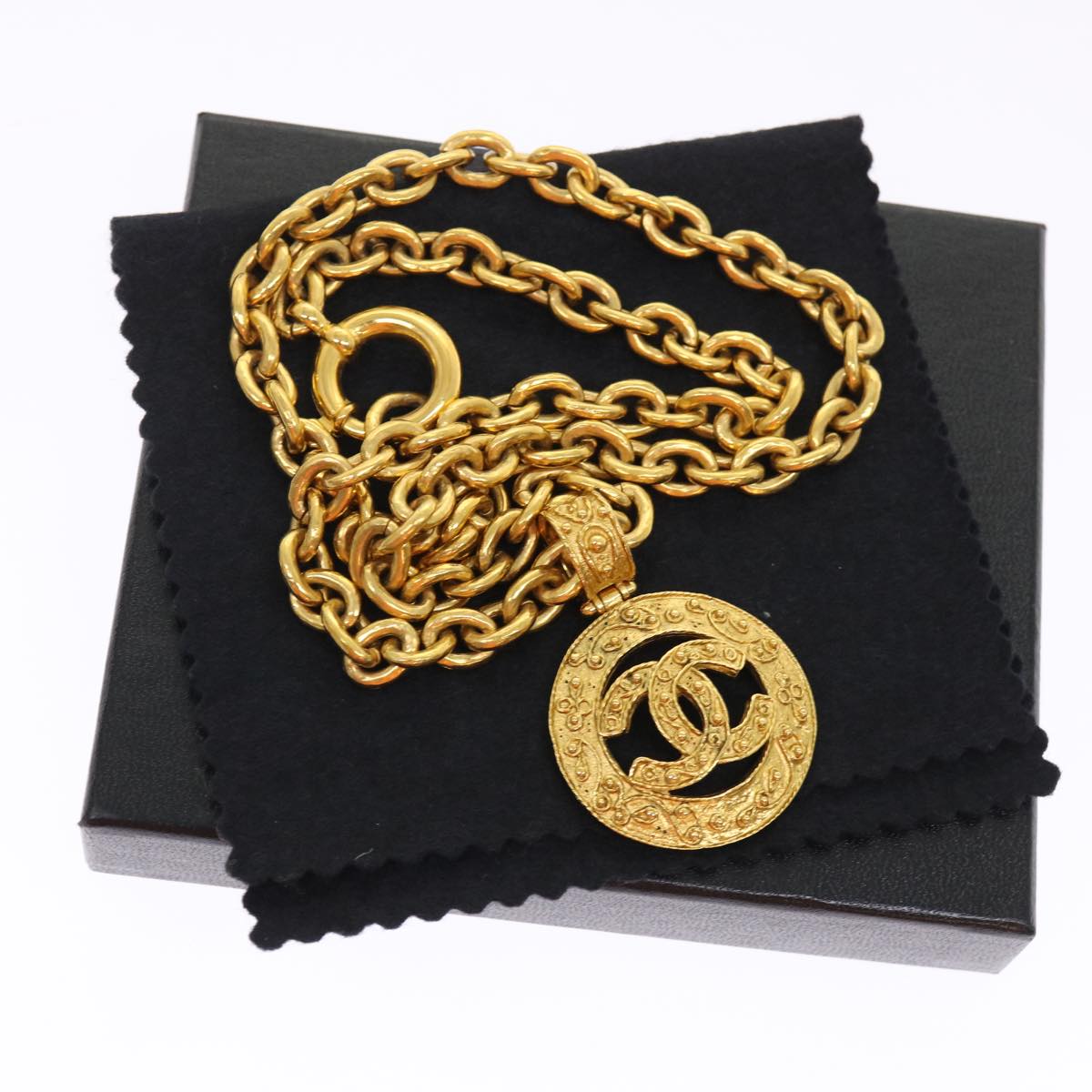 Top Quality Chanel Chain Necklace Gold Tone CC Auth 47582A