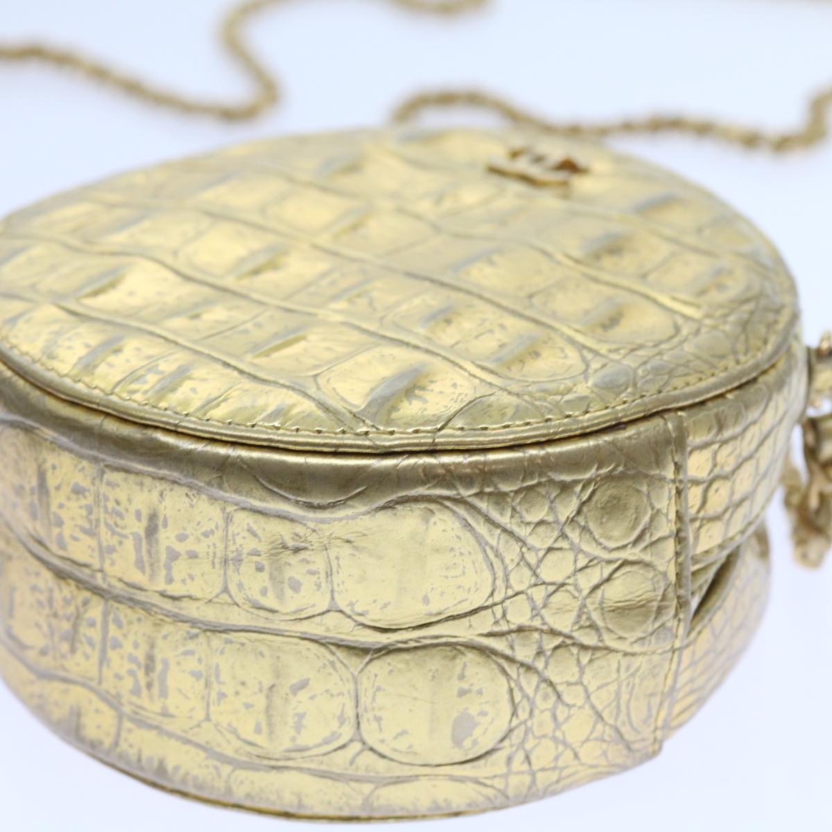 Top Quality Chanel Chain Shoulder Bag Calf leather Gold CC Auth 57040A