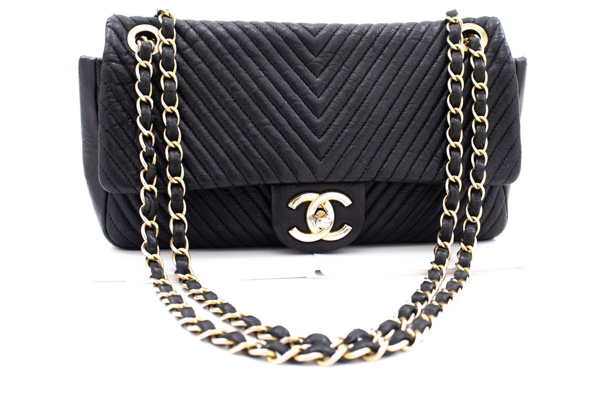 Top Quality Chanel Chevron V-Stitch Leather Chain Shoulder Bag Single New Mat