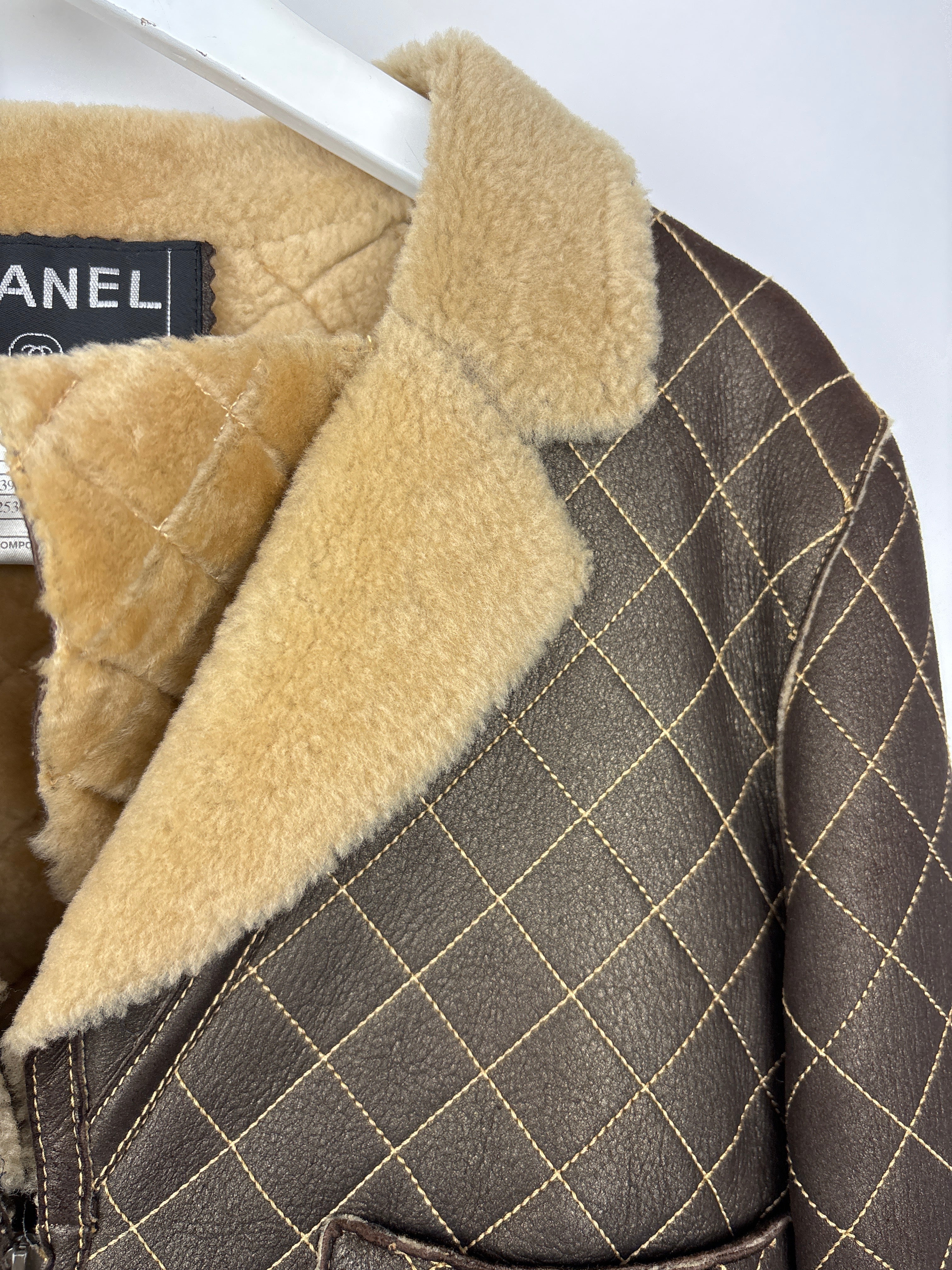 Top Quality Chanel Brown Quilted Stitch Shearling Zip -Up Jacket With Double Collar Detail FR 36 (UK 8)