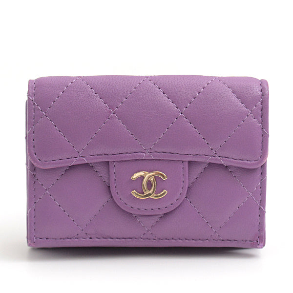 Top Quality Chanel Matelasse Lambskin Compact Wallet AP0230
