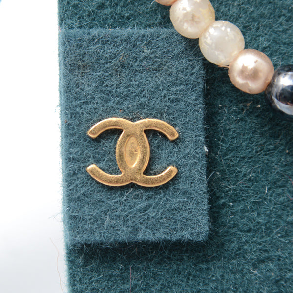 Top Quality Chanel Velour Fake Pearl Jacket Motif Brooch
