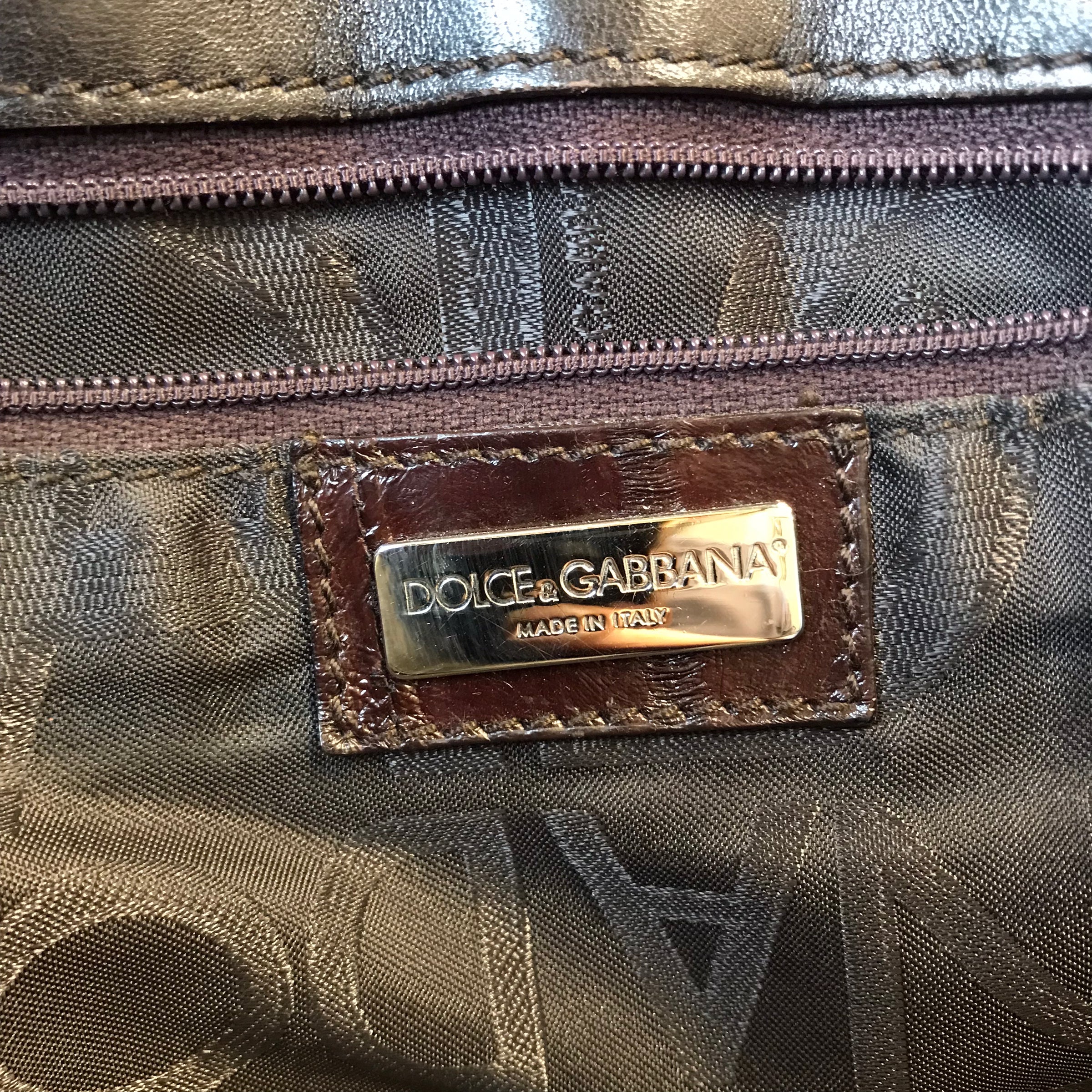 Handbag Luxury Designer By Dolce And Gabbana. Size: Medium