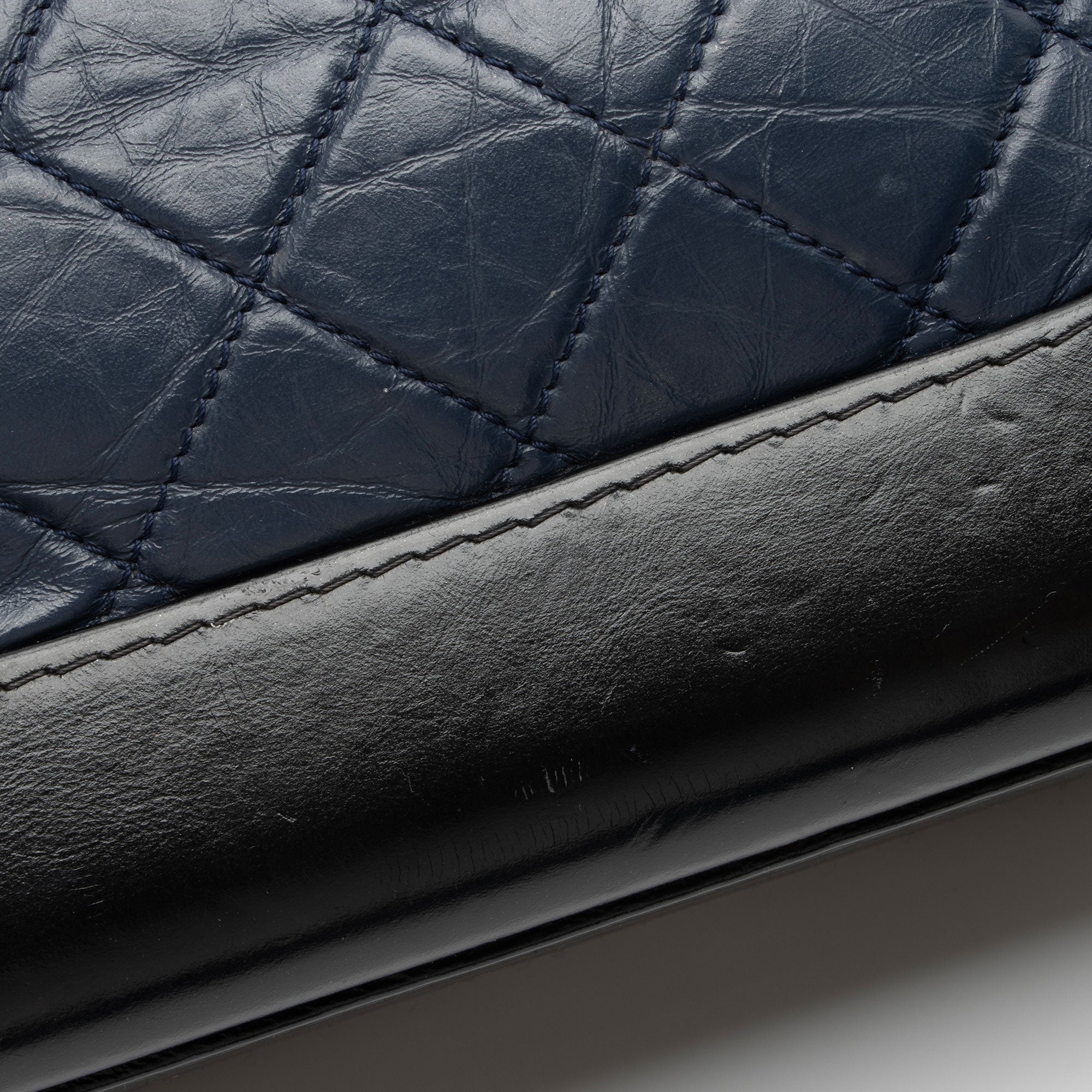 Top Quality Chanel Aged Calfskin Gabrielle Small Hobo (SHF-HRtG2w)