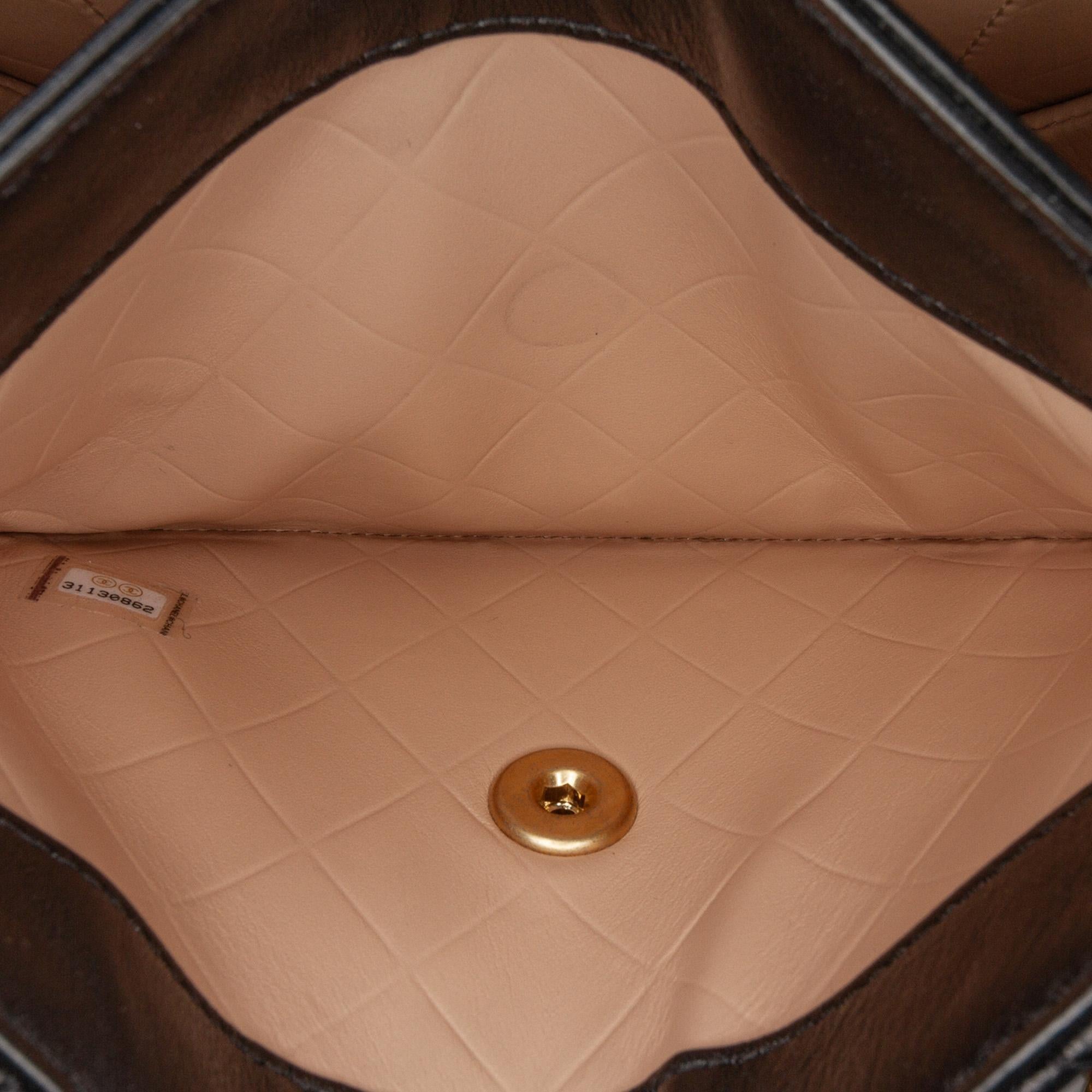 Top Quality Chanel CC Quilted Calfskin Round Moon Messenger Flap (SHG-73W0oy)