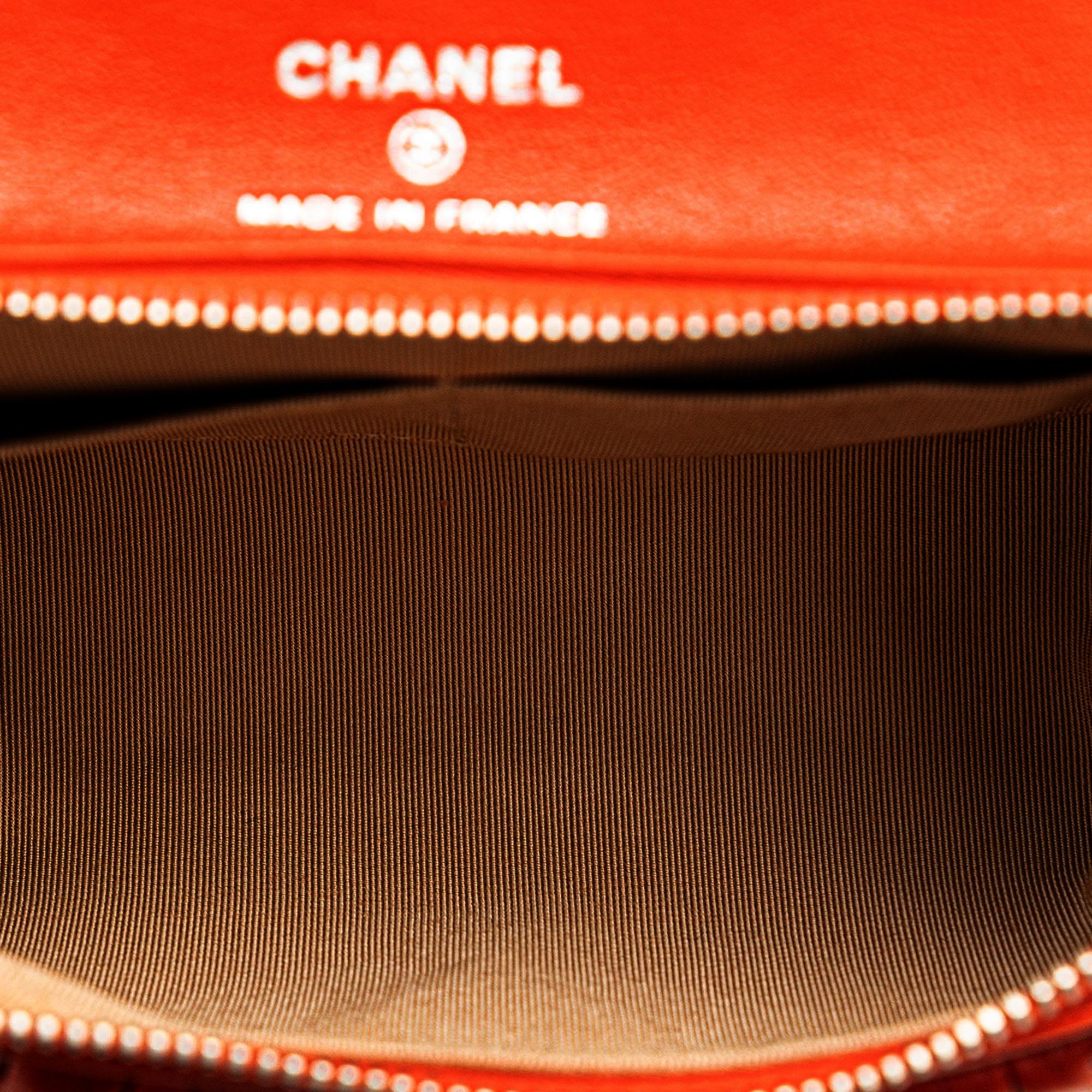 Top Quality Chanel CC Quilted Lambskin Cosmetic Case (SHG-lBlq6T)
