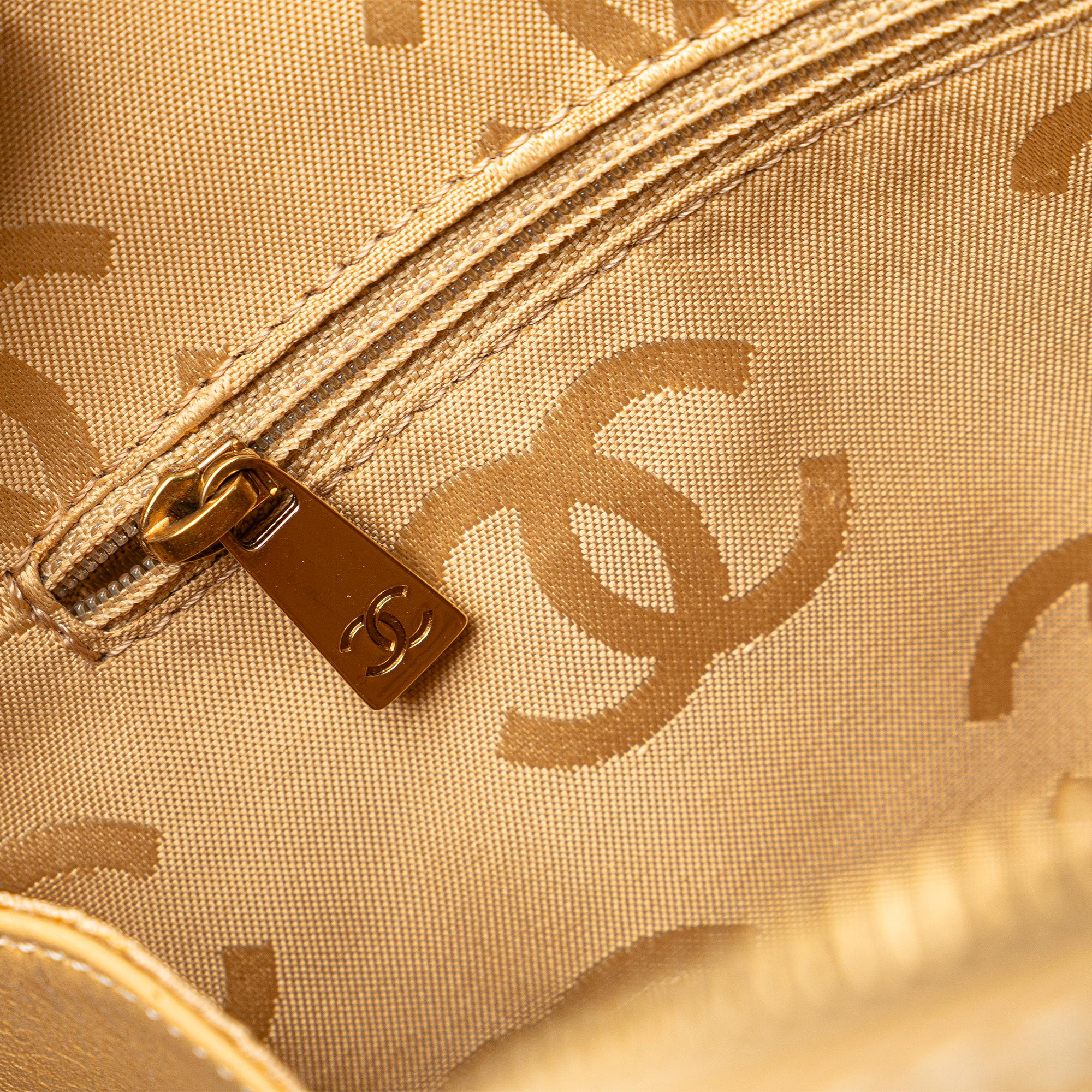 Top Quality Chanel CC Wild Stitch Handbag (SHG-iAhANF)