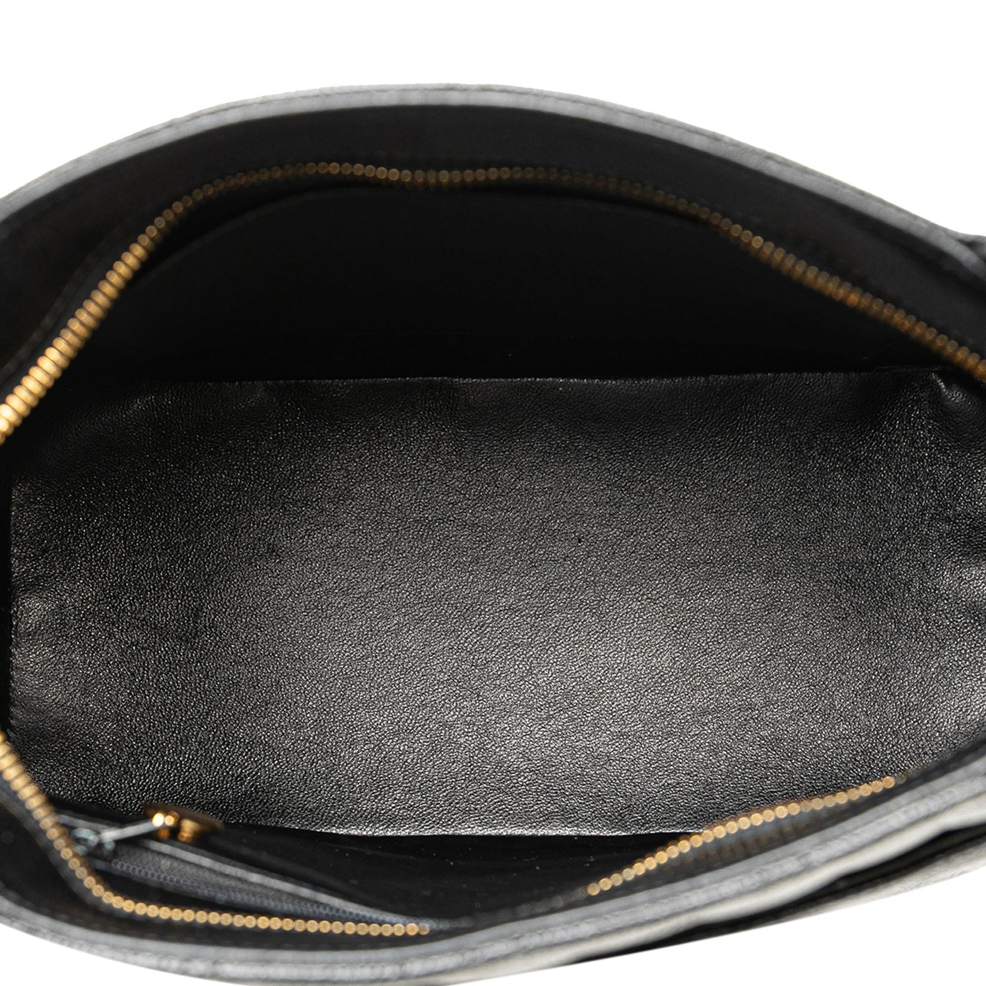 Top Quality Chanel Caviar Medallion Tote (SHG-y2ND77)
