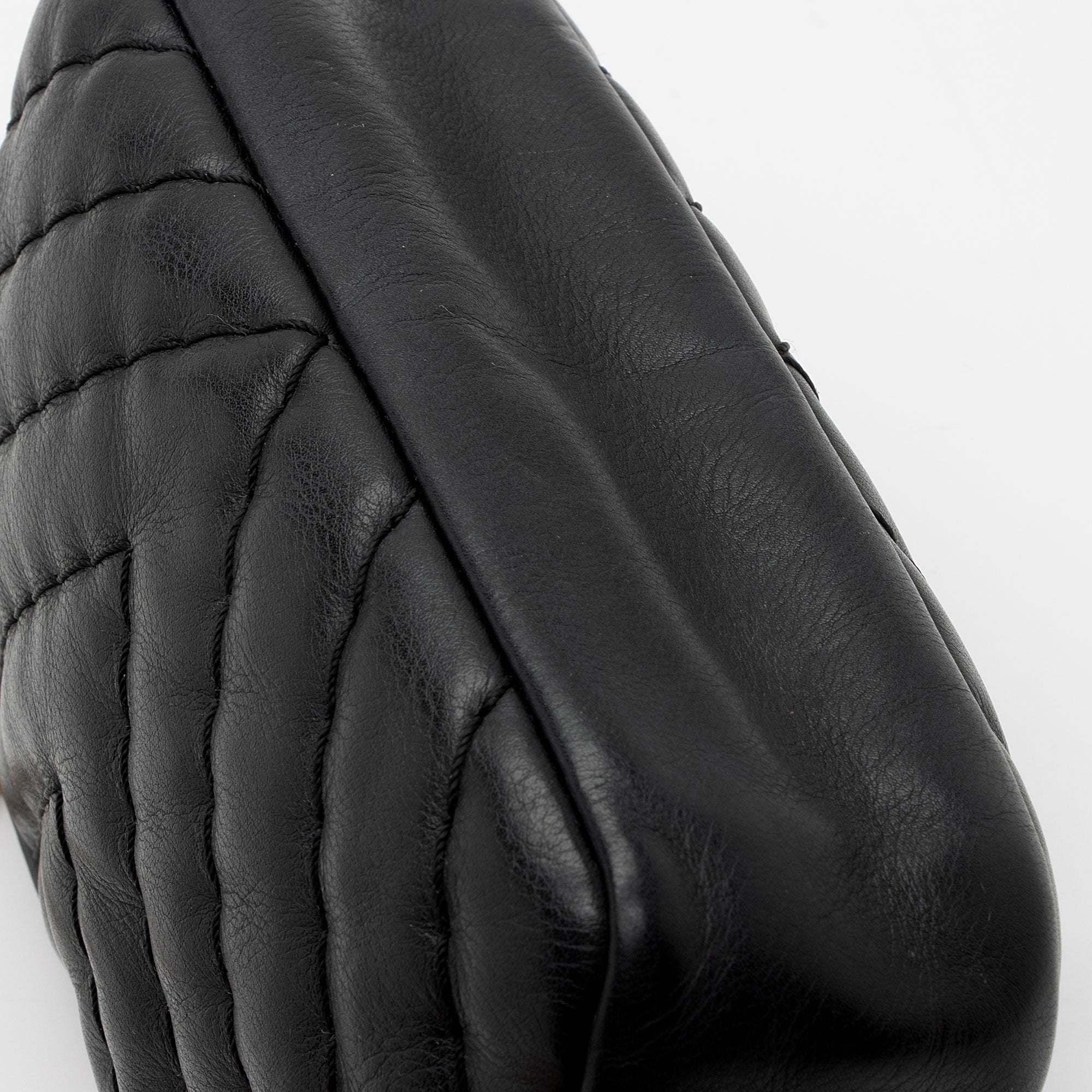 Top Quality Chanel Chevron Lambskin Medallion Mini Camera Bag (SHF-c3TbYj)