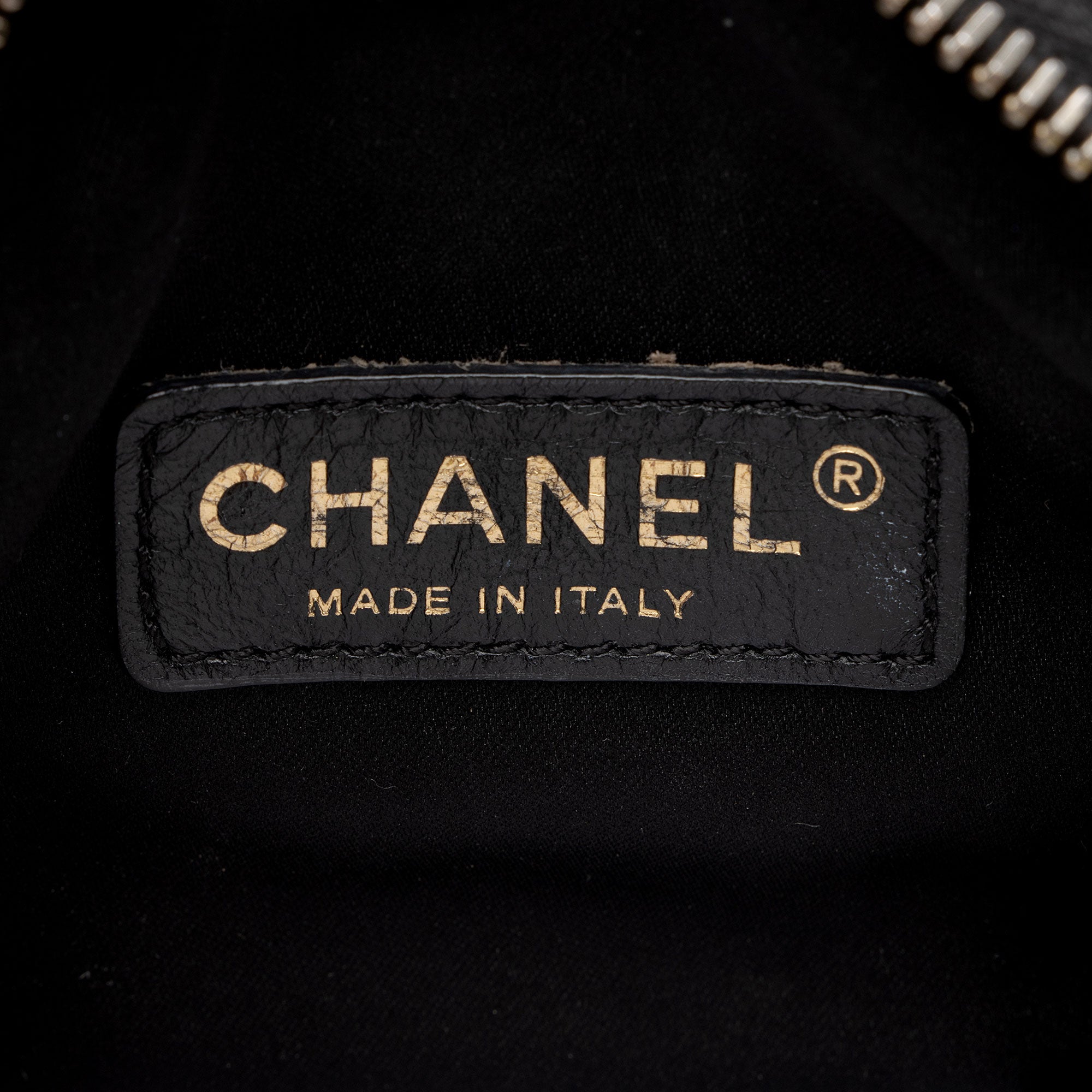 Top Quality Chanel Chevron Lambskin Medallion Mini Camera Bag (SHF-c3TbYj)