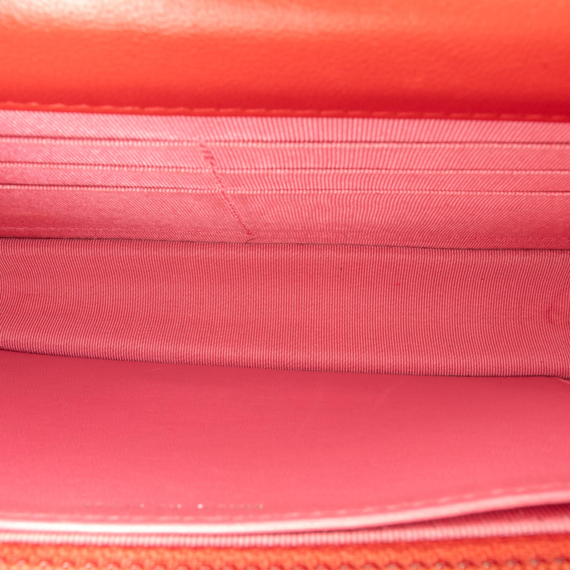 Top Quality Chanel Classic Lambskin Wallet on Chain (SHG-1JtIAe)