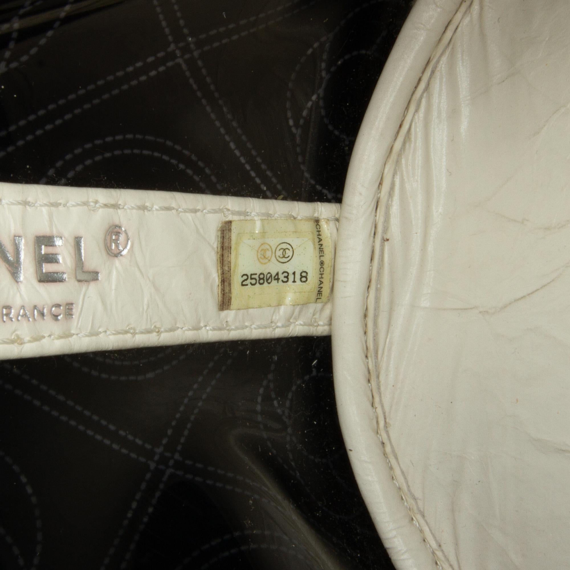 Top Quality Chanel Crumpled Calfskin PVC Camellia Bucket (SHG-xosy4Q)