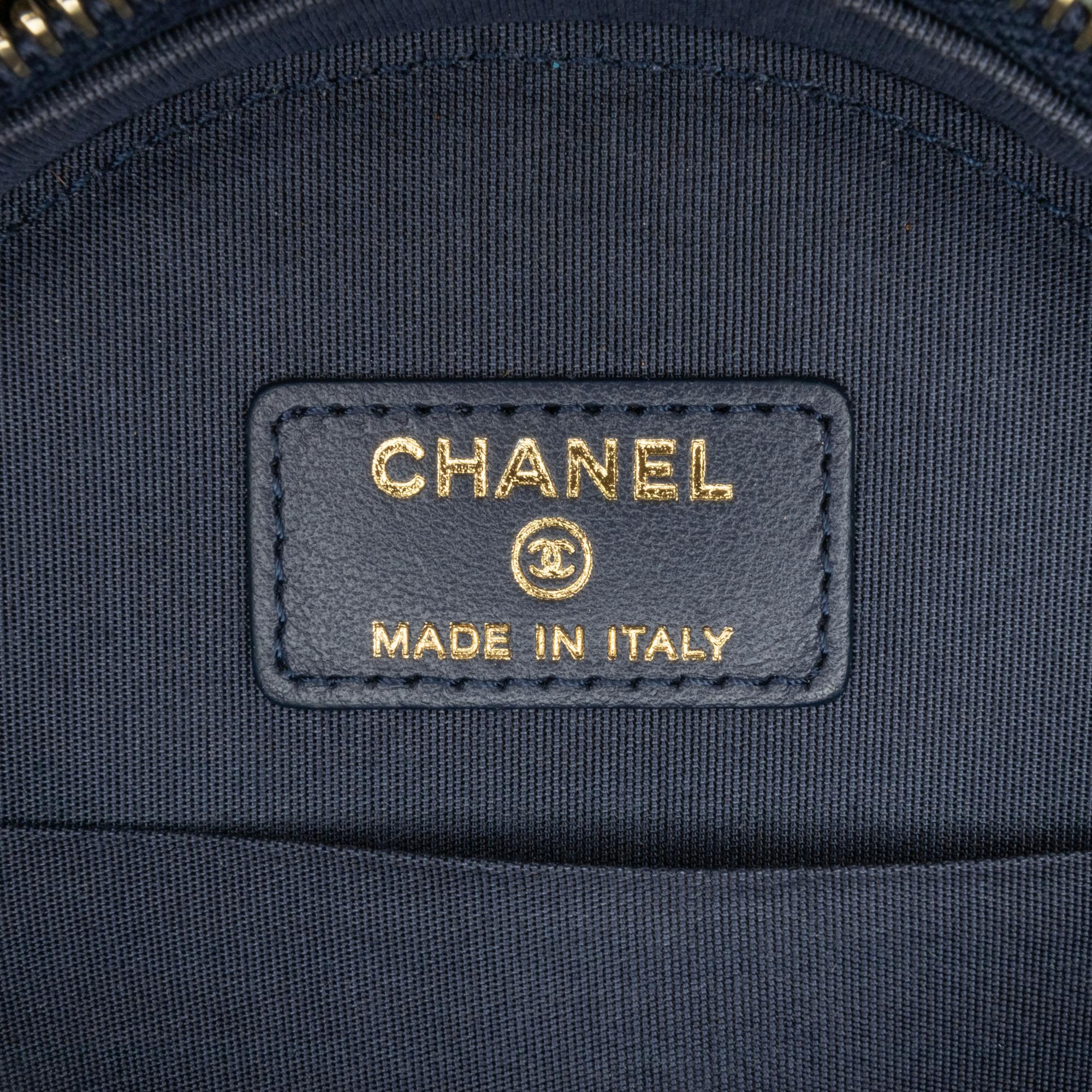 Top Quality Chanel Denim 19 Round Clutch with Chain (SHG-NNHtw0)