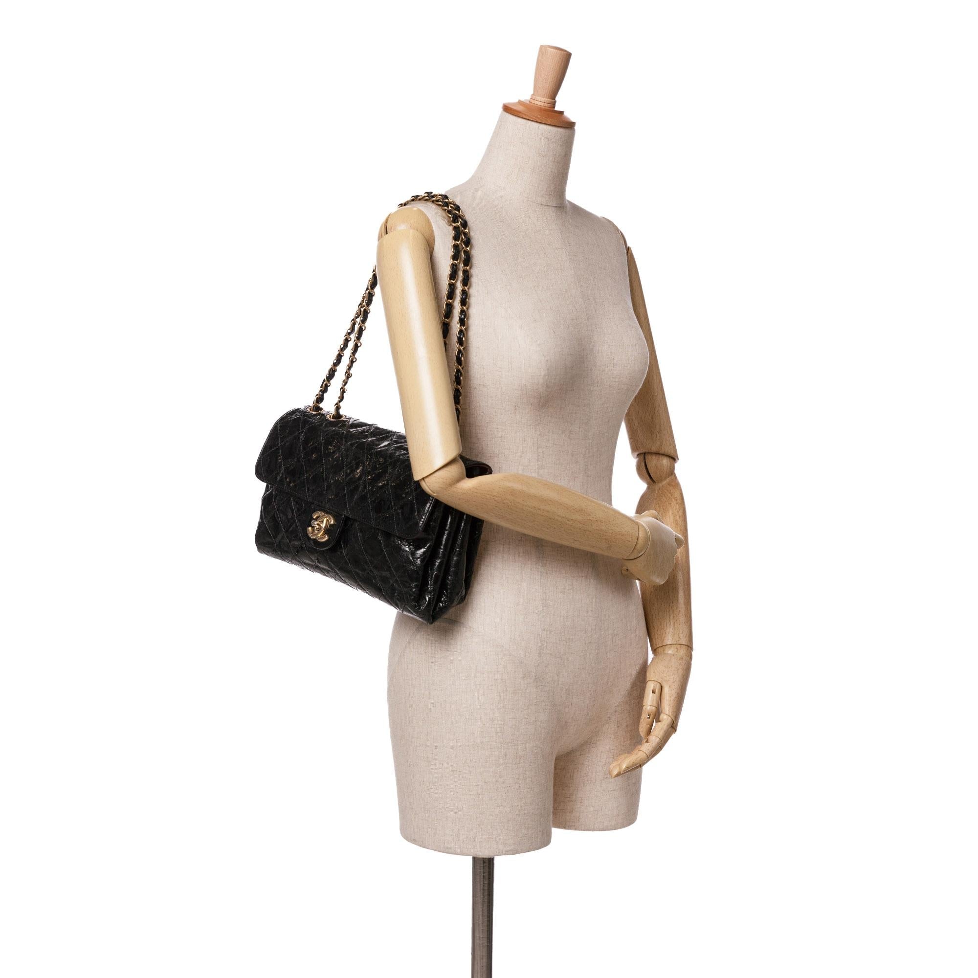 Top Quality Chanel Jumbo Quilted Glazed Calfskin Clams Pocket Flap (SHG-jPBPrw)