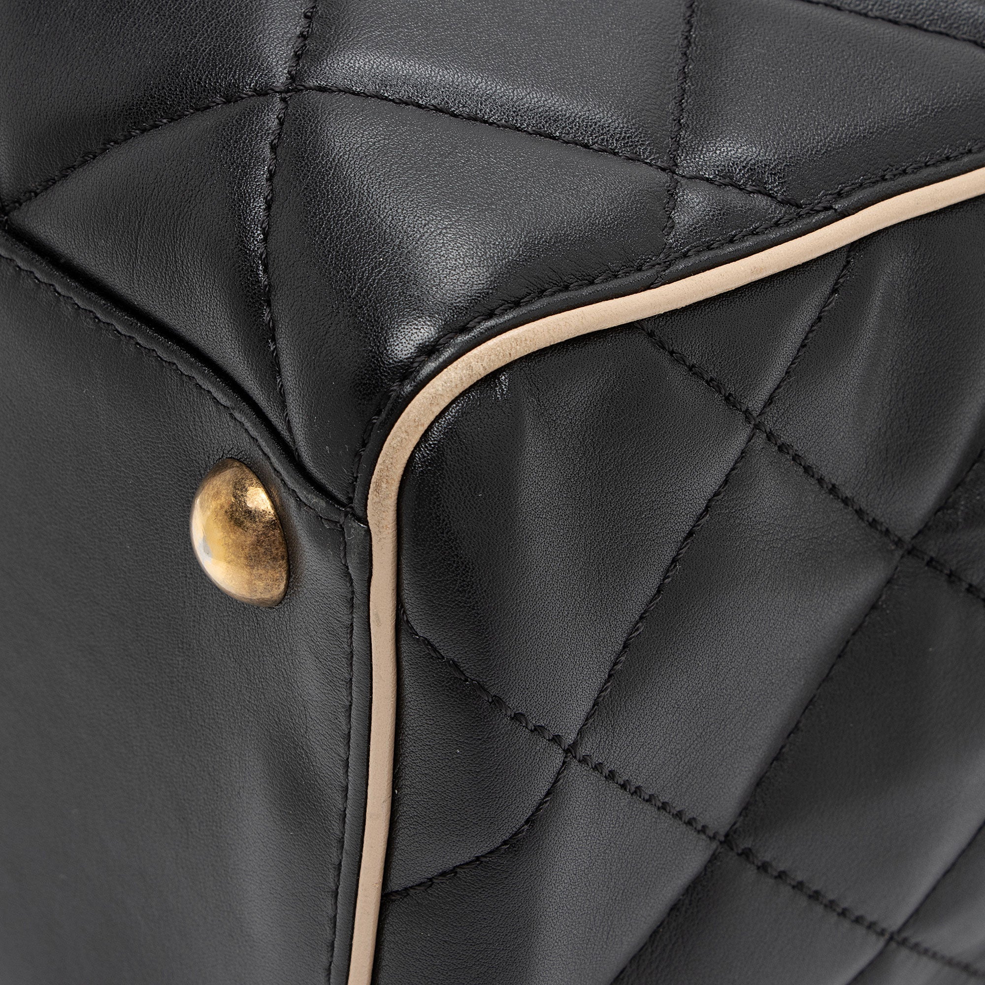 Top Quality Chanel Lambskin Portobello Small Tote (SHF-Drtxbt)