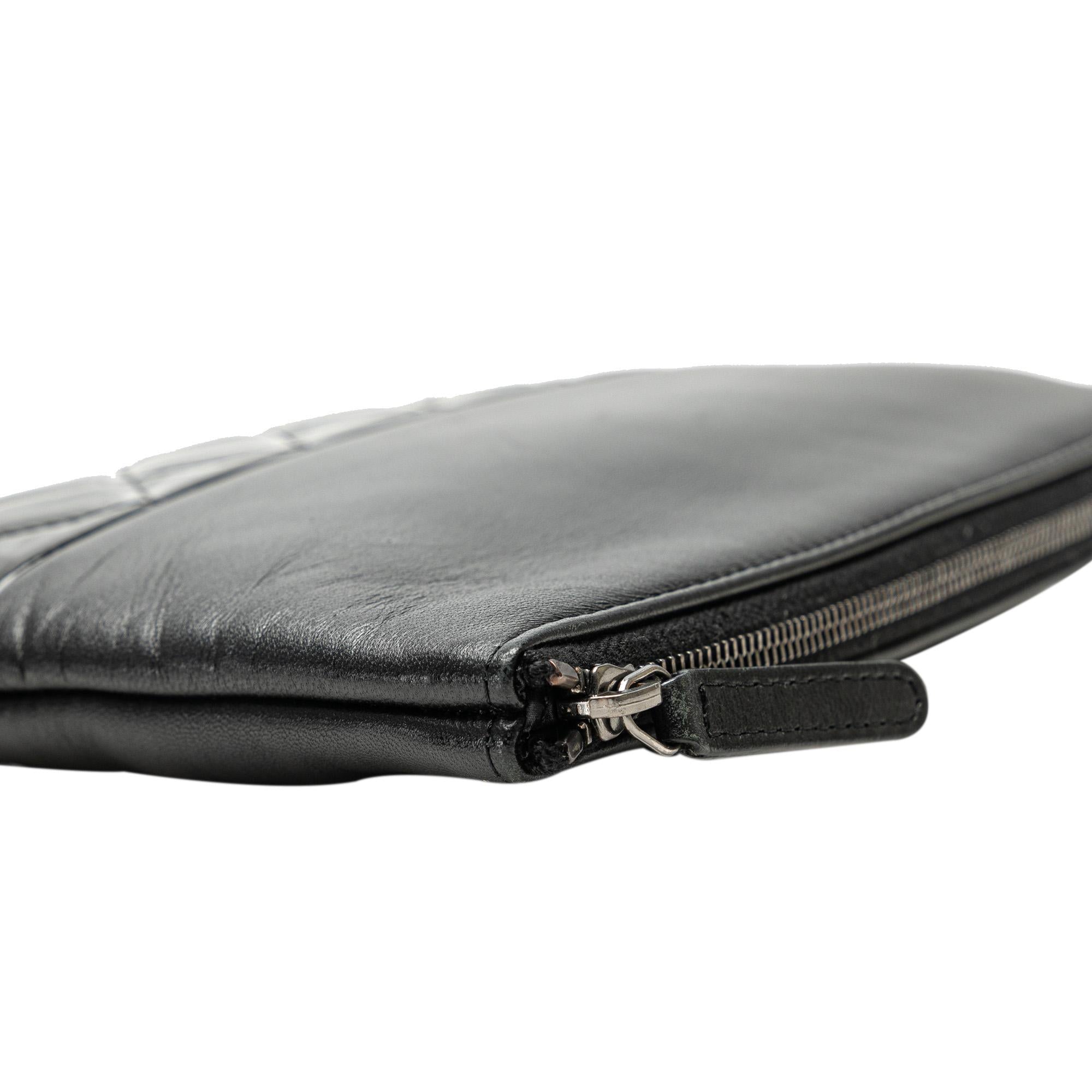 Top Quality Chanel Lambskin and Quilted Patent O Case Clutch (SHG-nuBGKM)