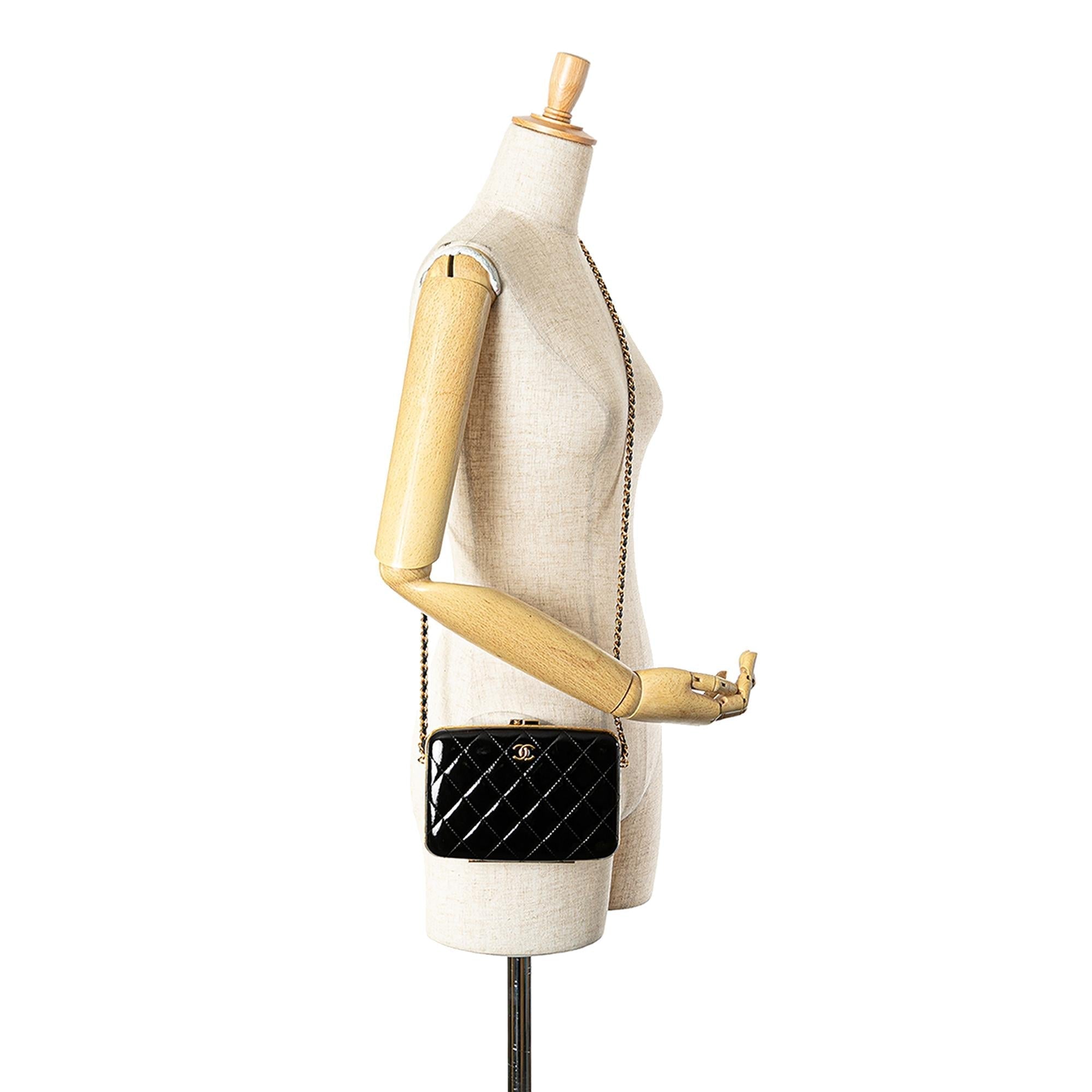 Top Quality Chanel Large Glazed Goatskin Box With Chain (SHG-2qsdiw)