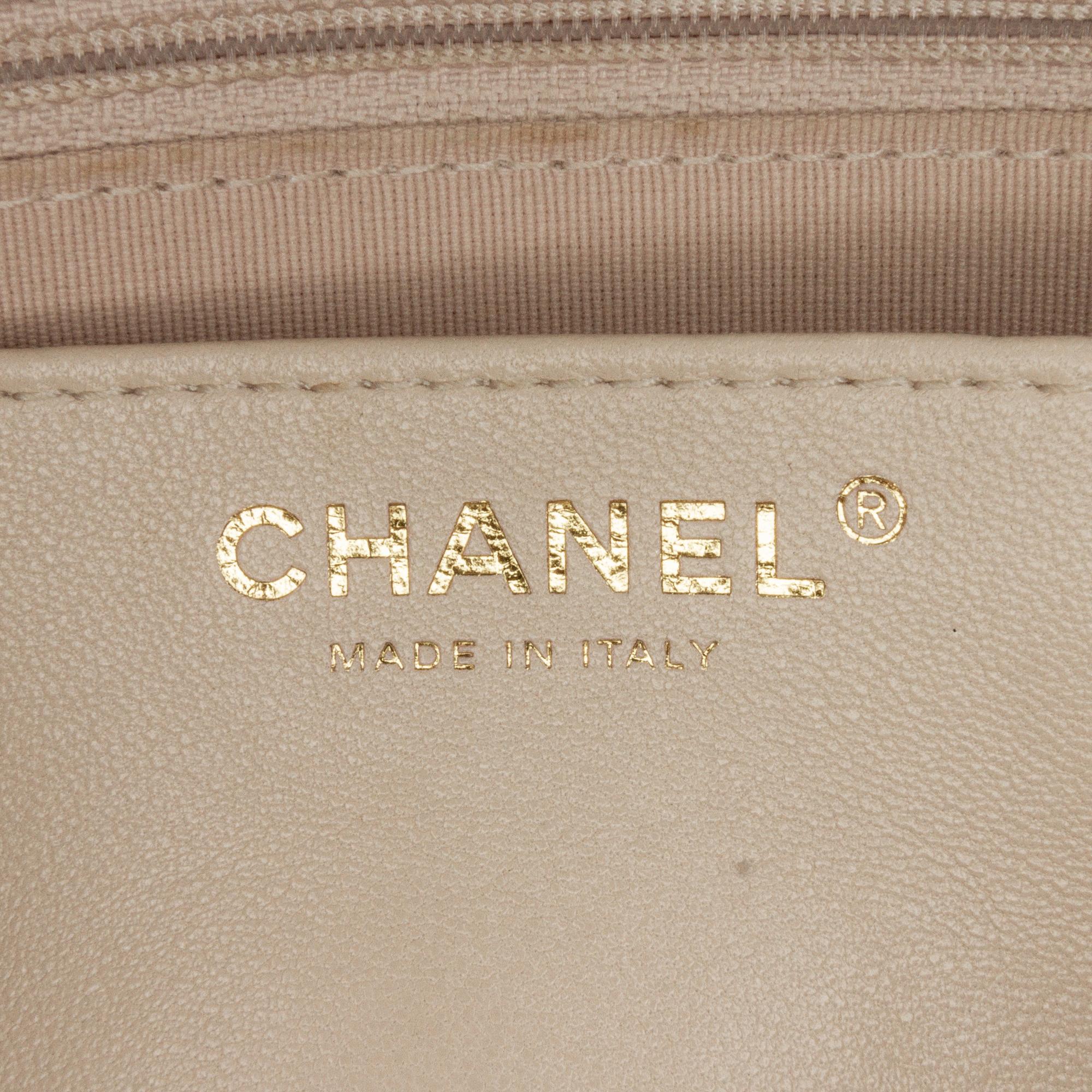Top Quality Chanel Large Quilted Lambskin Funky Town Flap (SHG-rVajv5)
