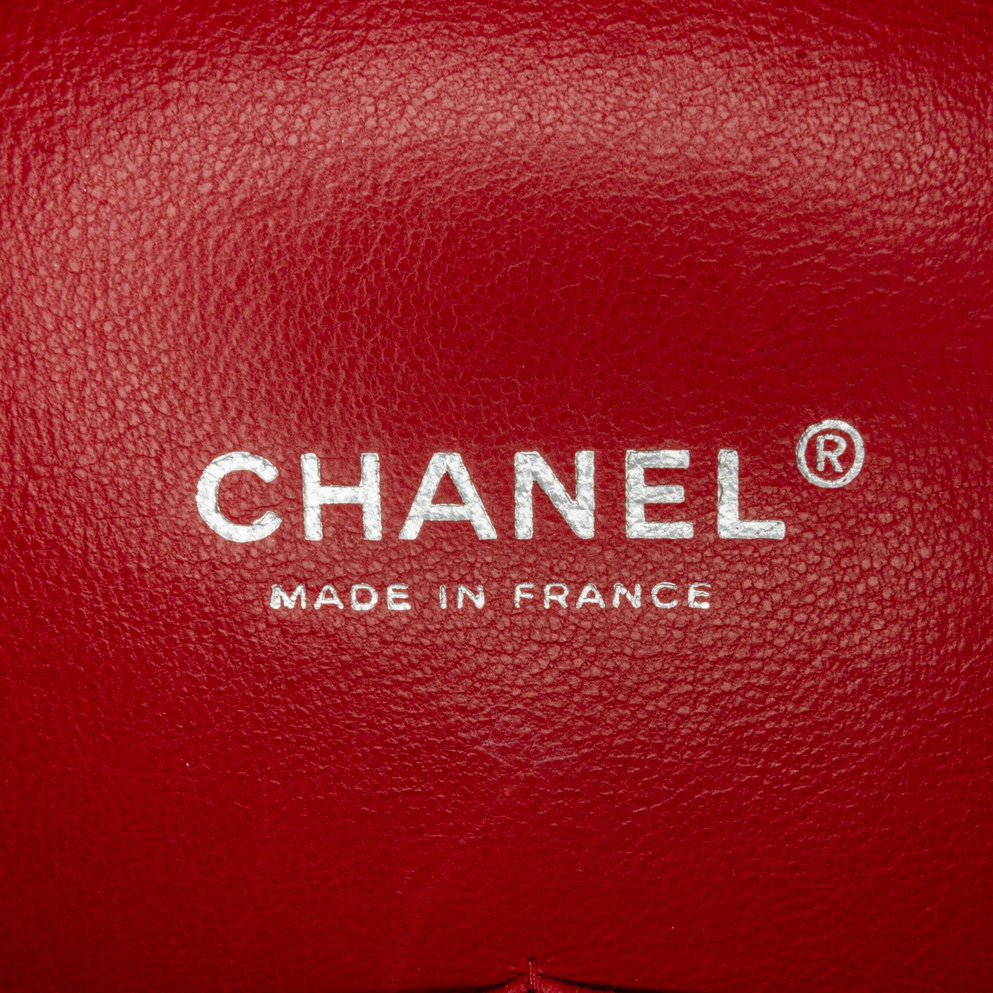 Top Quality Chanel Maxi Classic Caviar Double Flap (SHG-vmKn86)